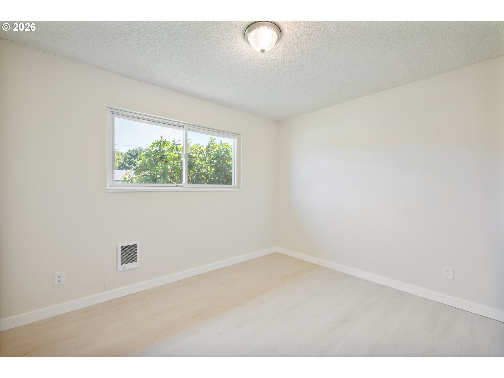 1703 33rd Ave Property Photo 14