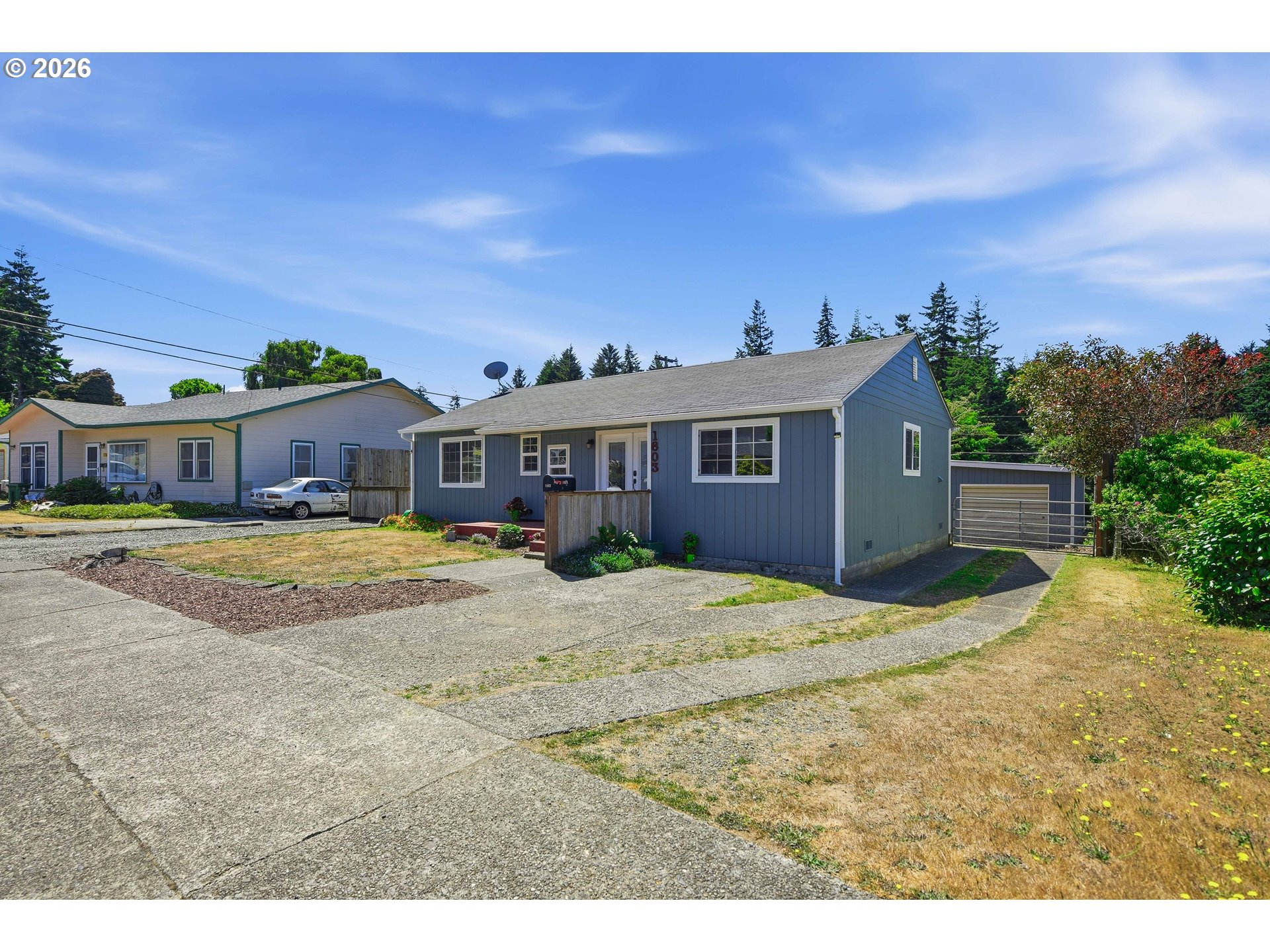 1803 Juniper Ave Property Photo 1