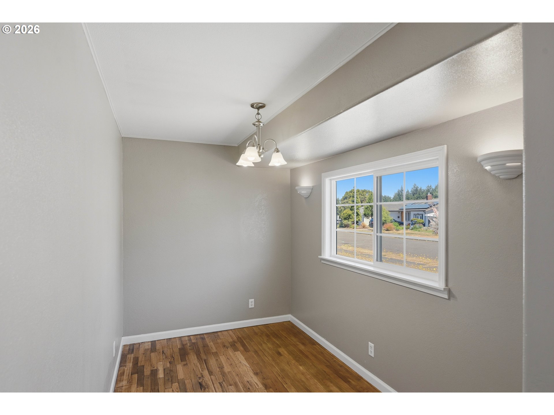 1803 Juniper Ave Property Photo 8