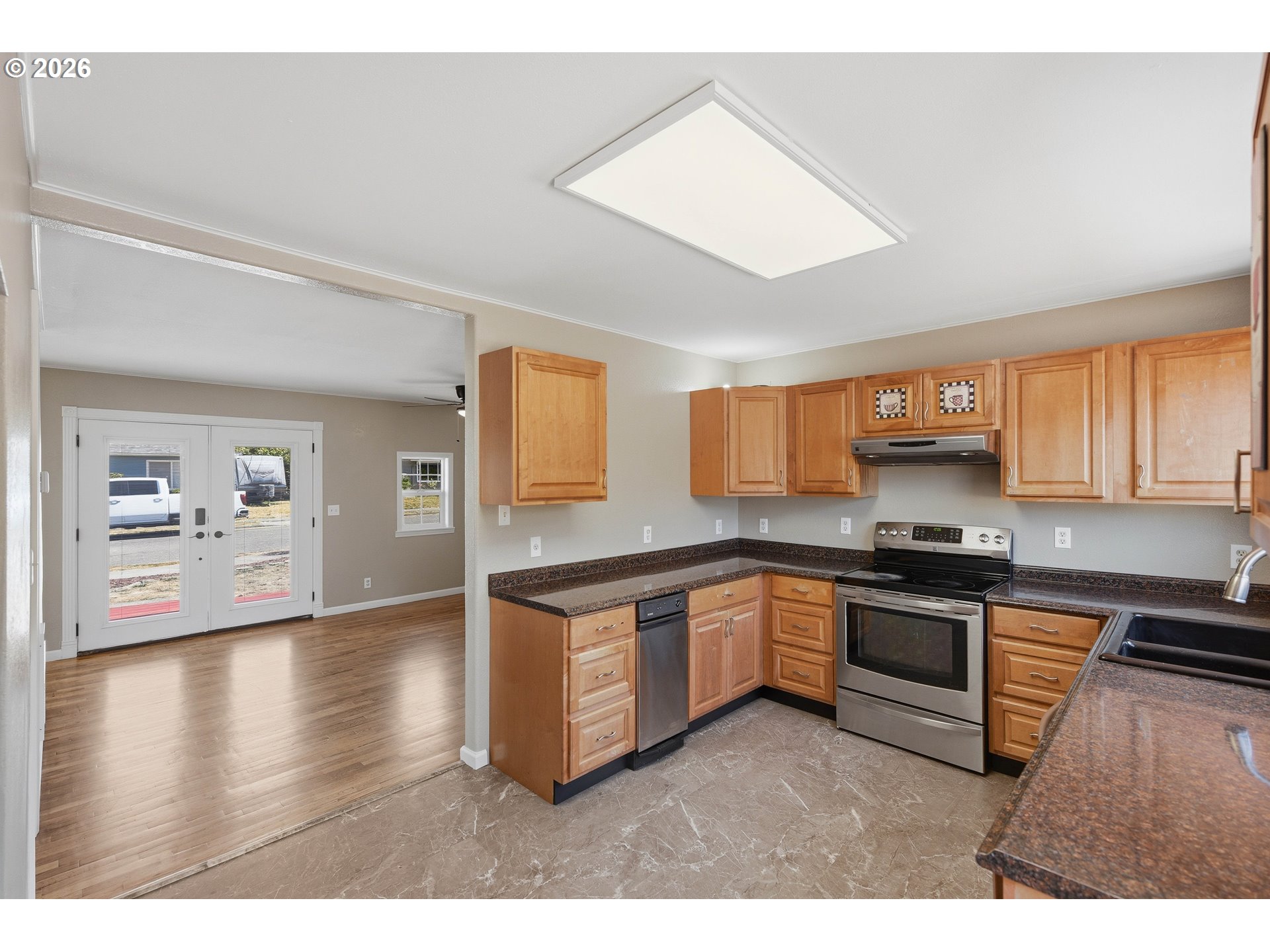 1803 Juniper Ave Property Photo 9