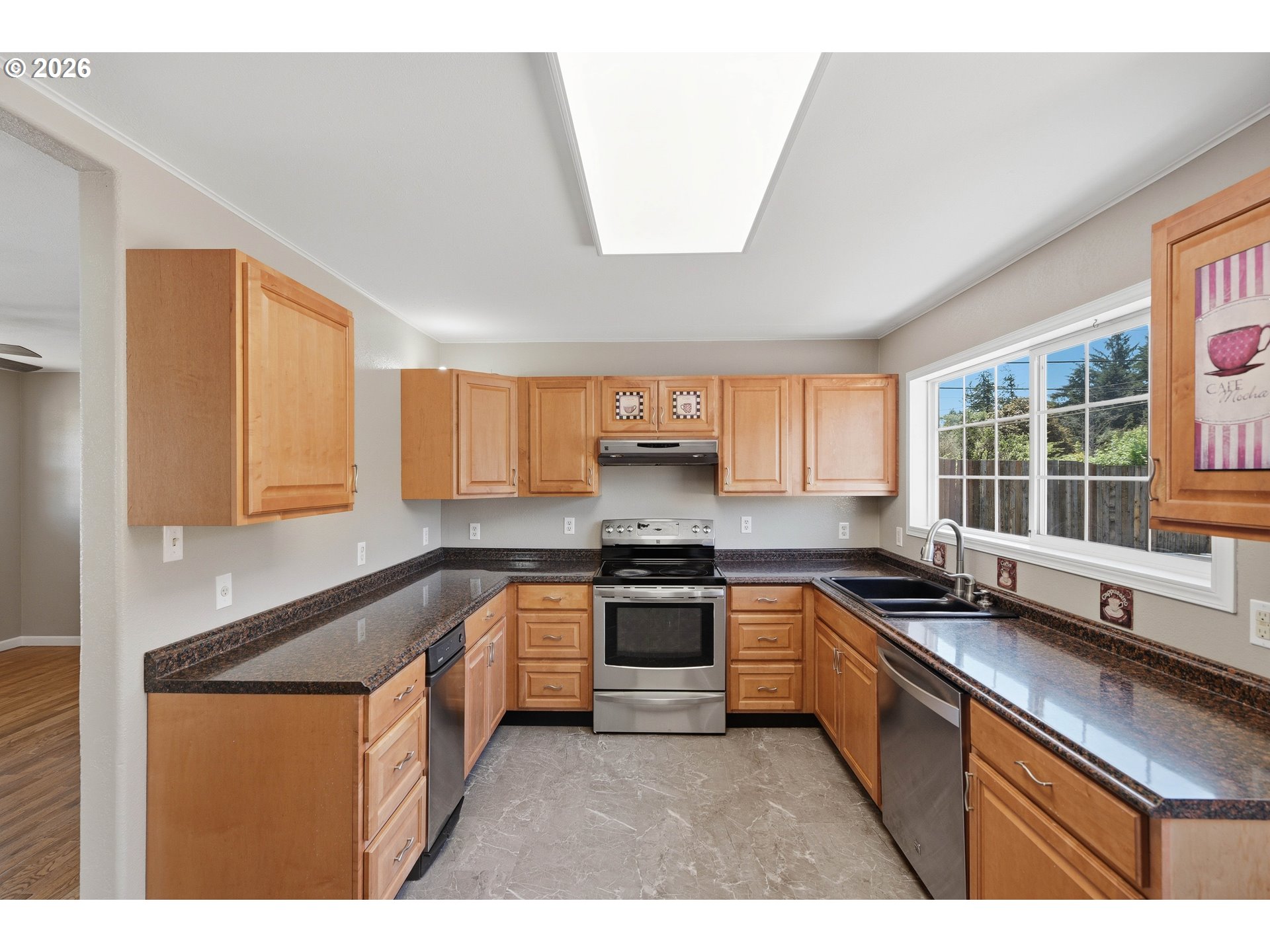 1803 Juniper Ave Property Photo 11