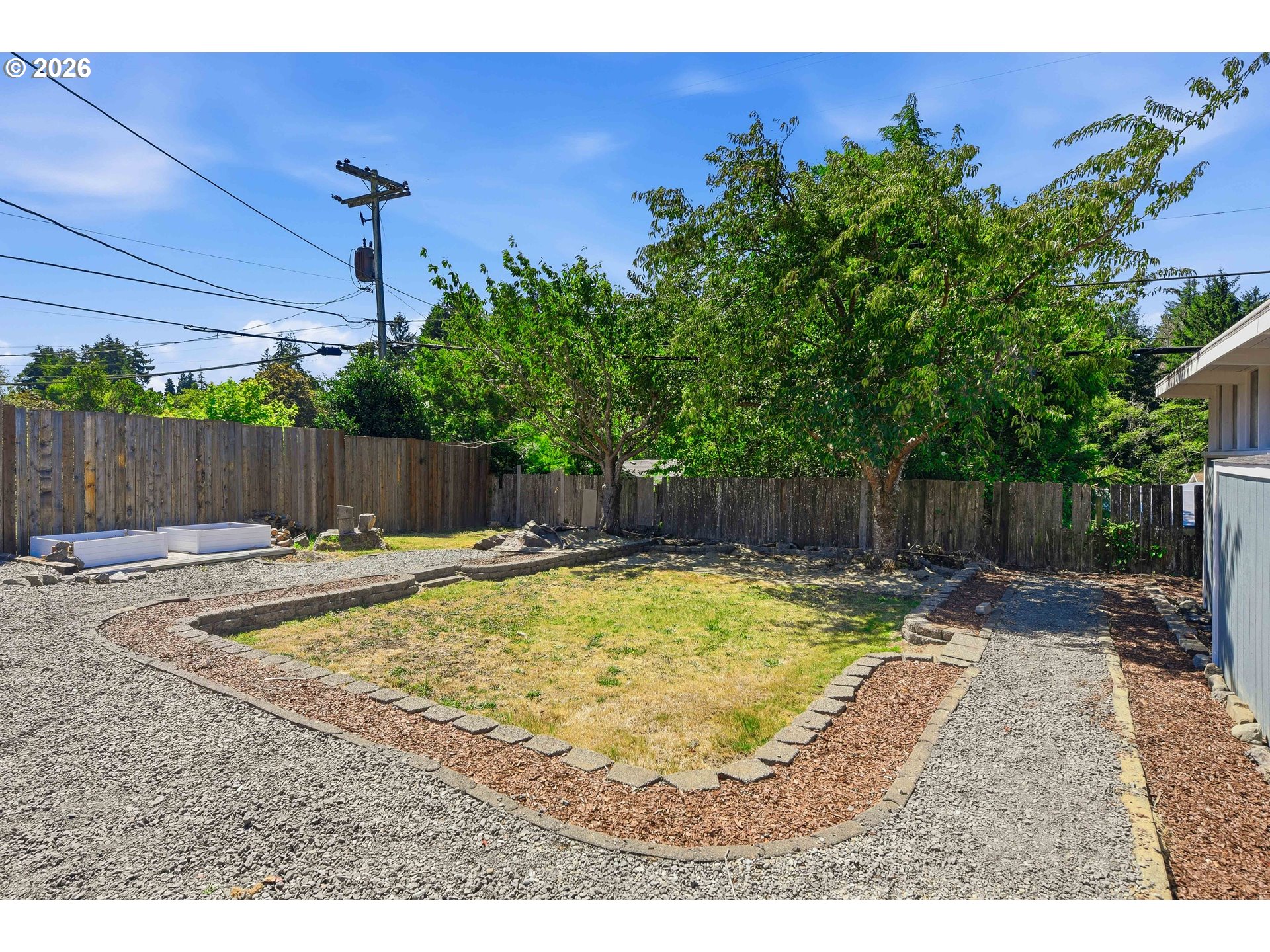 1803 Juniper Ave Property Photo 27