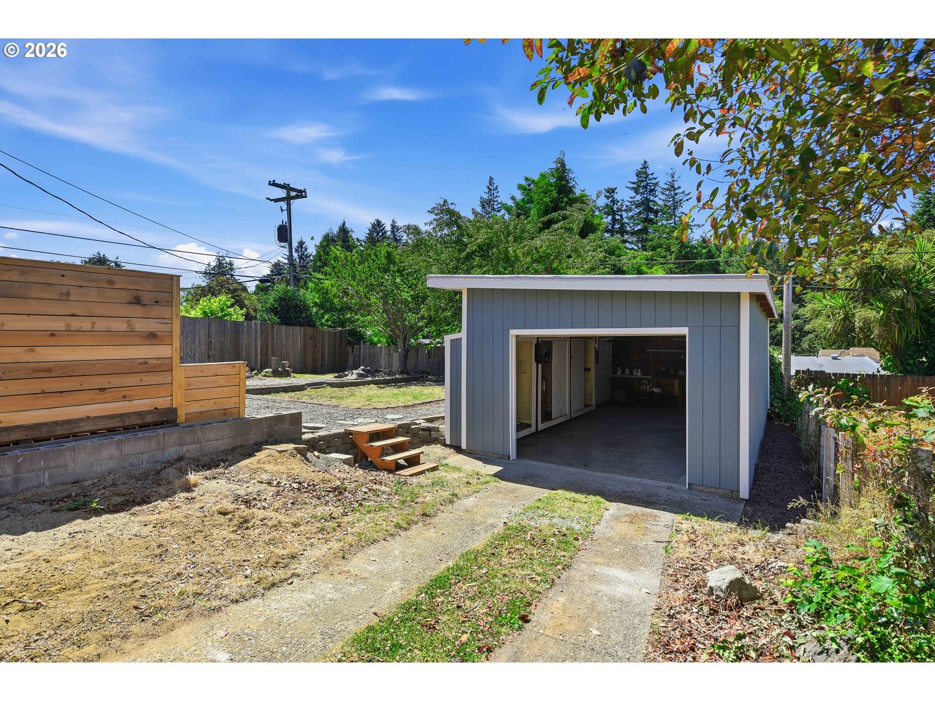 1803 Juniper Ave Property Photo 29
