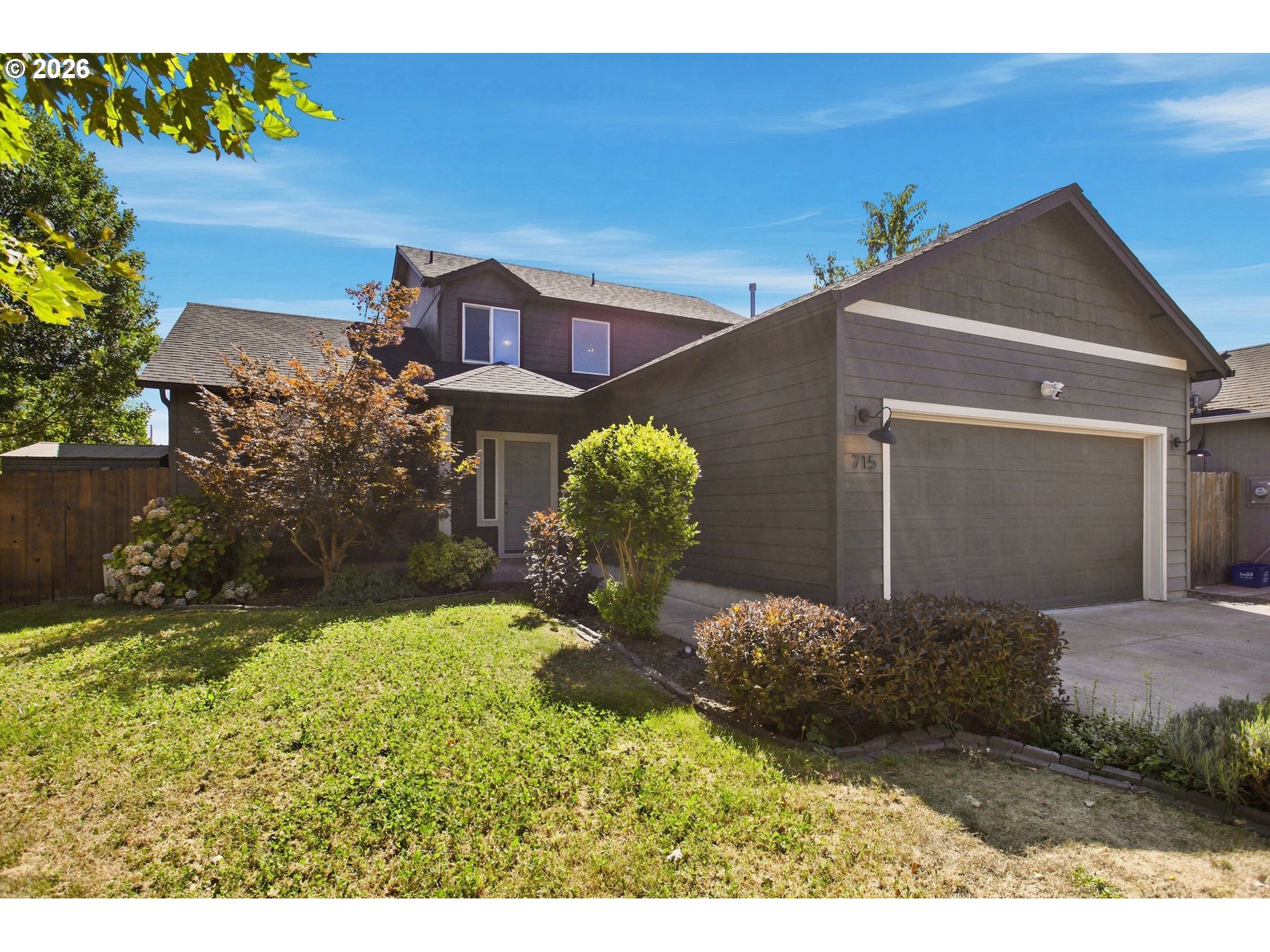 715 Rossmore St Property Photo 1