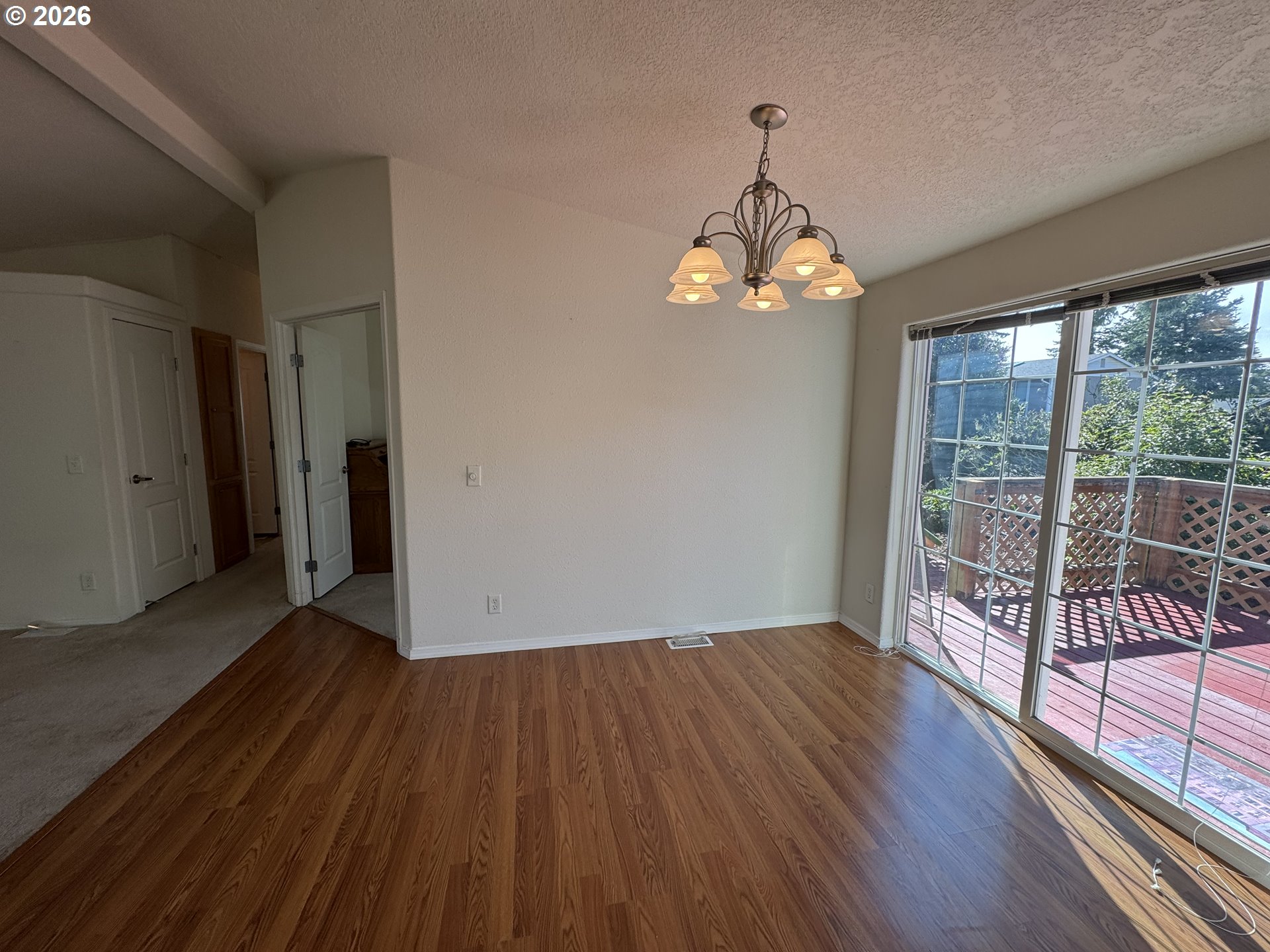 855 Maple St Property Photo 9