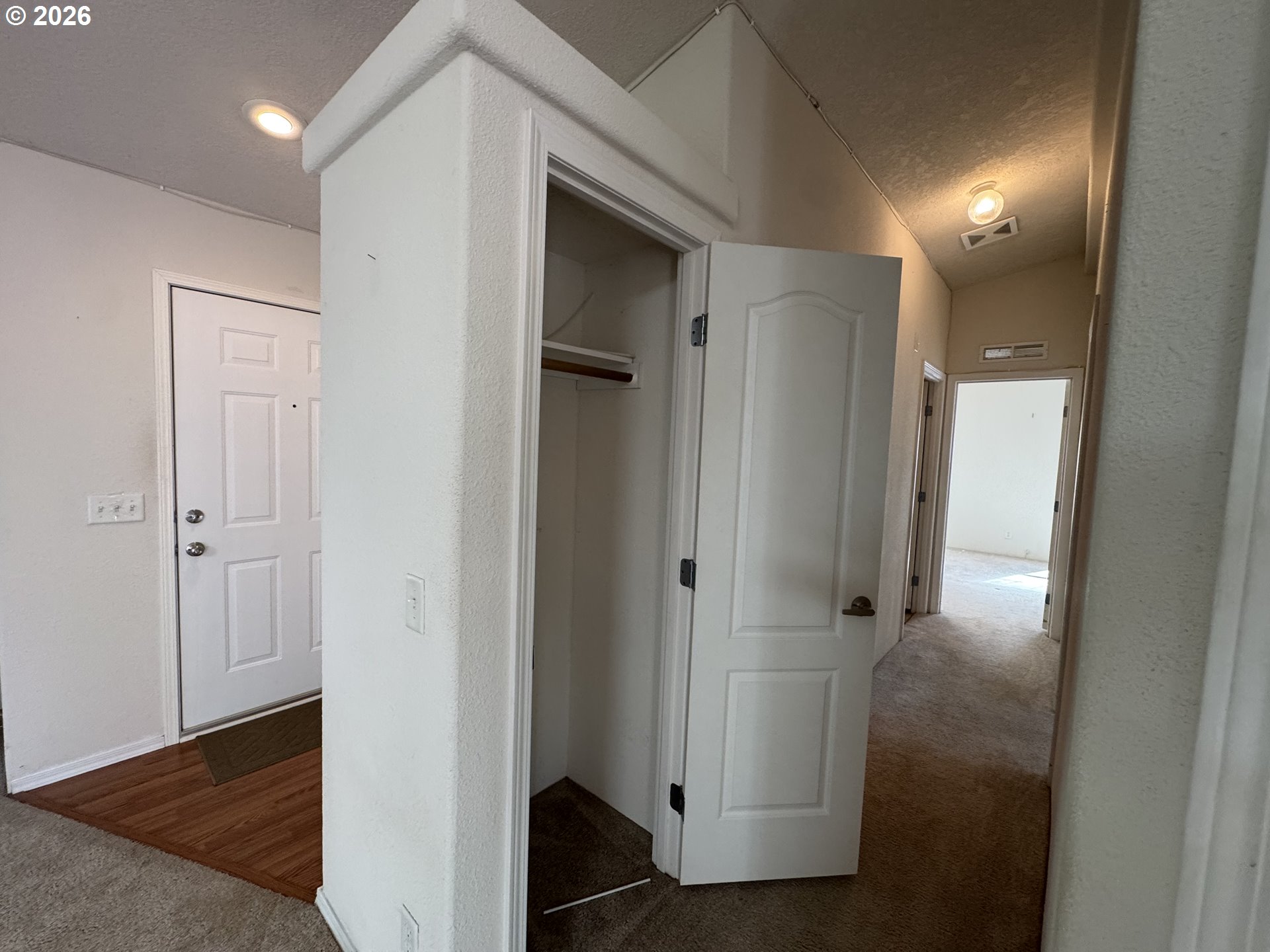 855 Maple St Property Photo 10