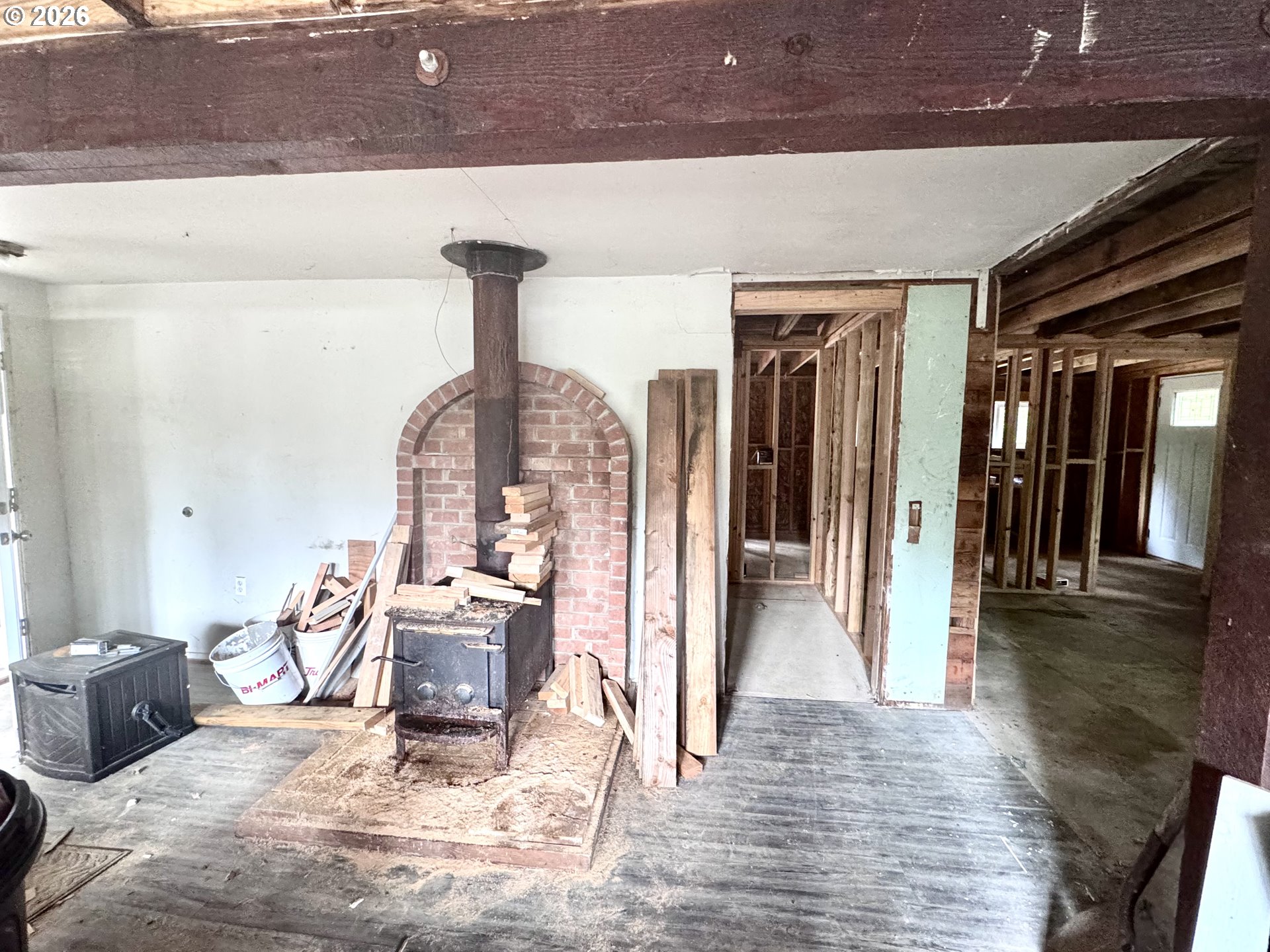 4923 Mitchell Loop Rd Property Photo 10