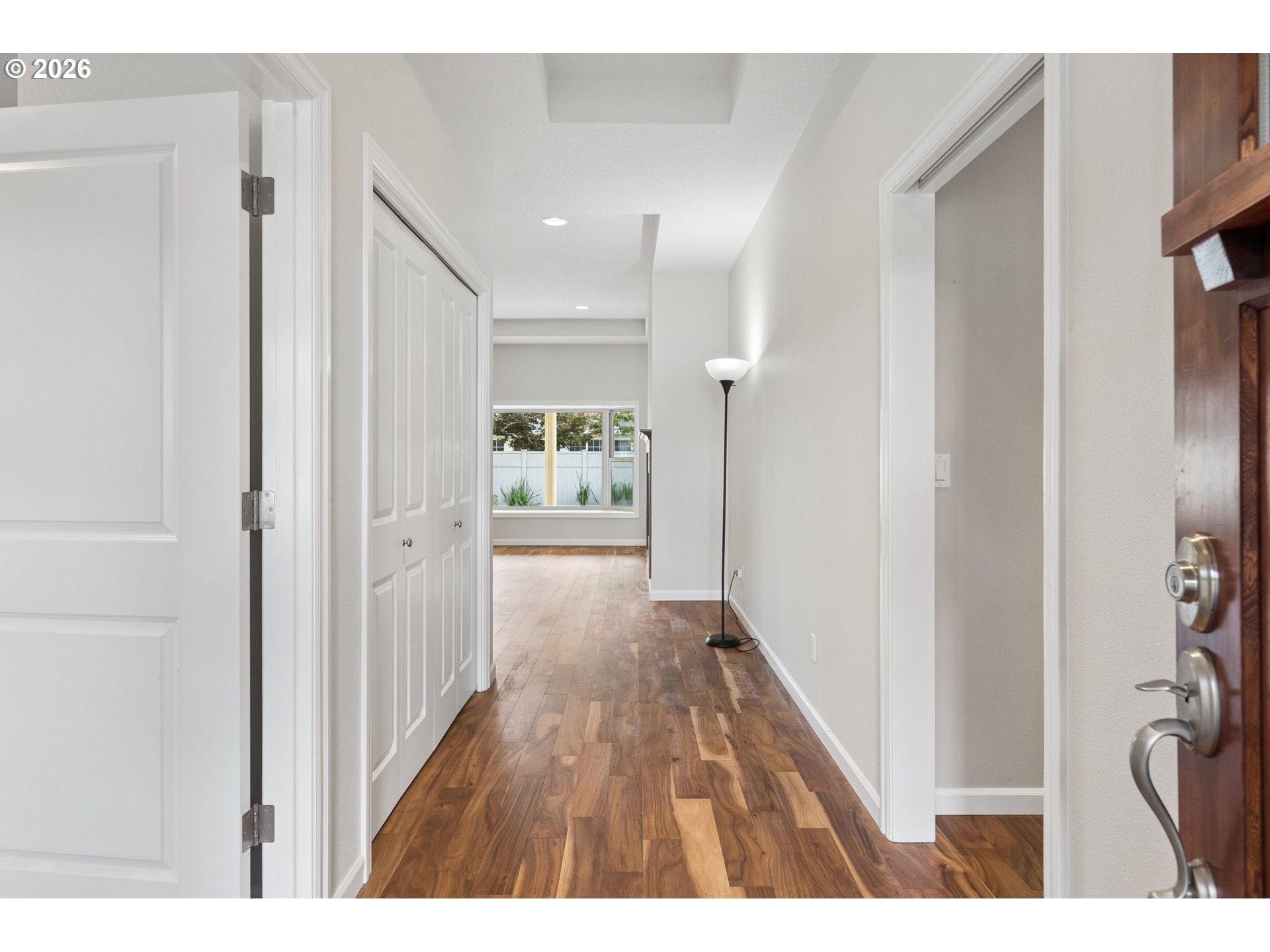 1277 Robert St Property Photo 6