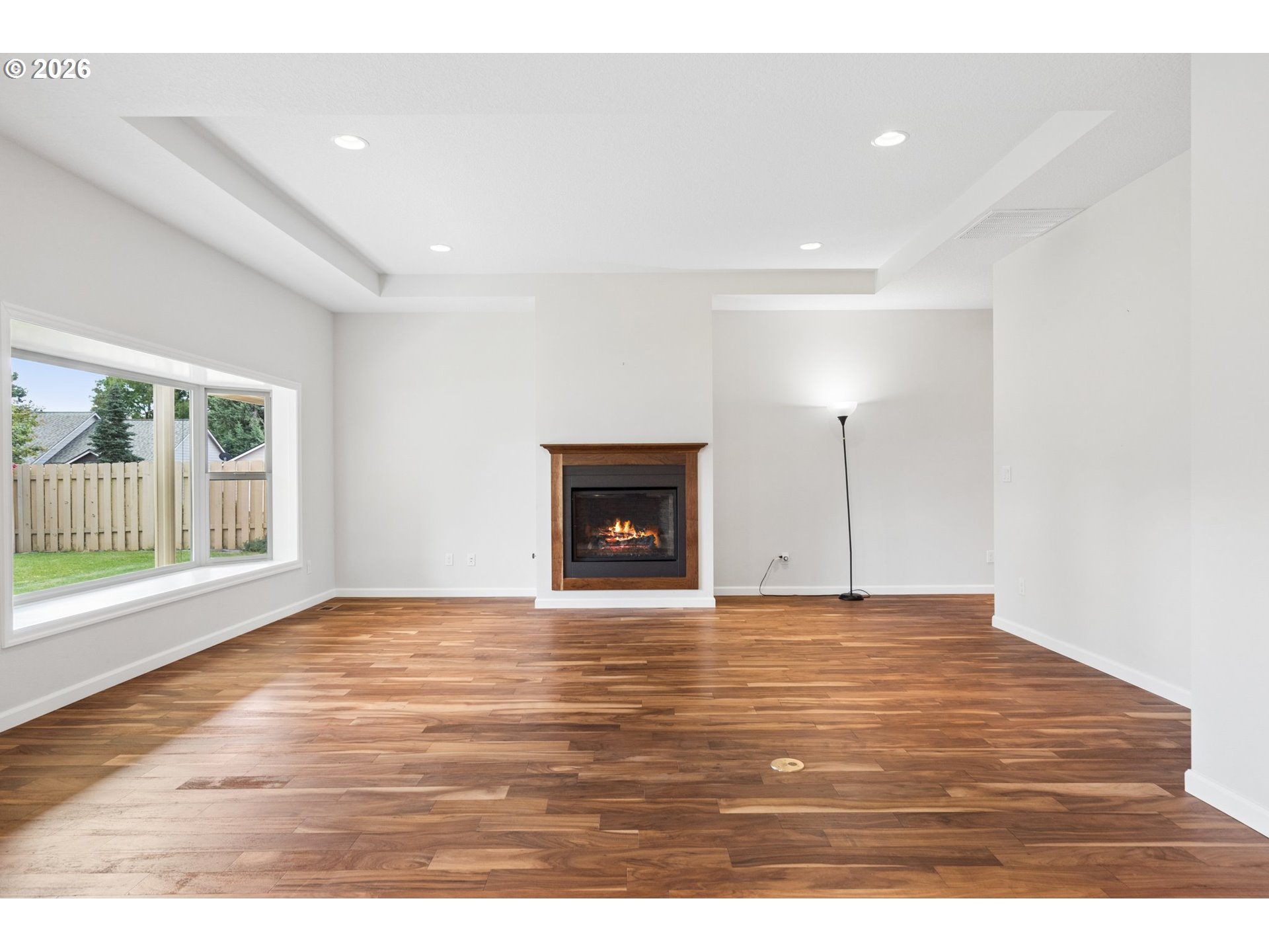 1277 Robert St Property Photo 11