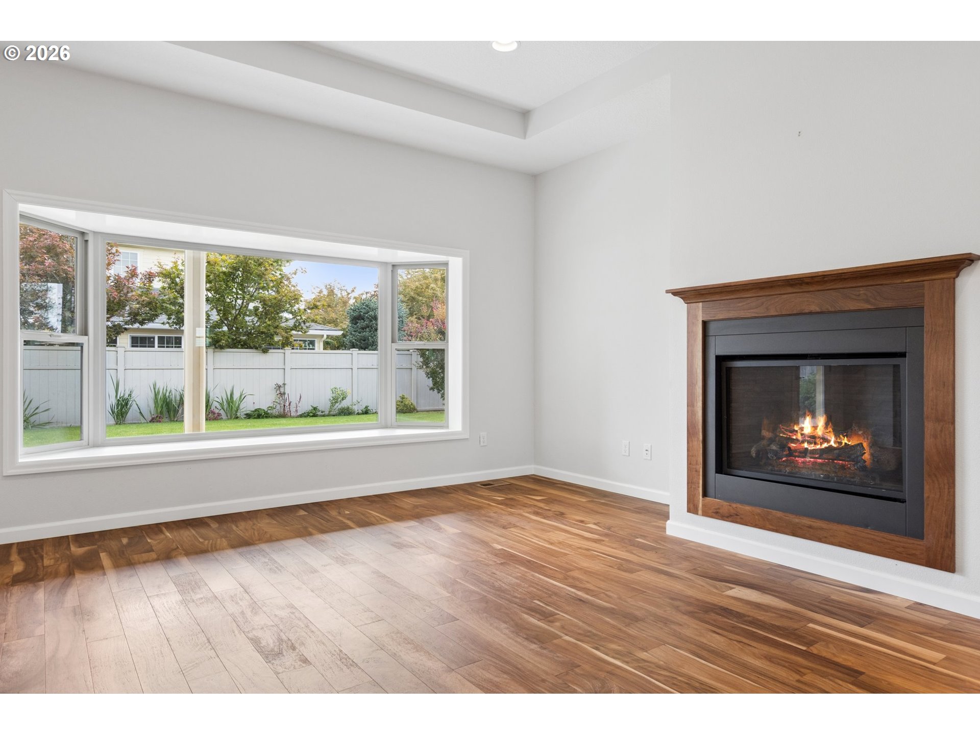 1277 Robert St Property Photo 12