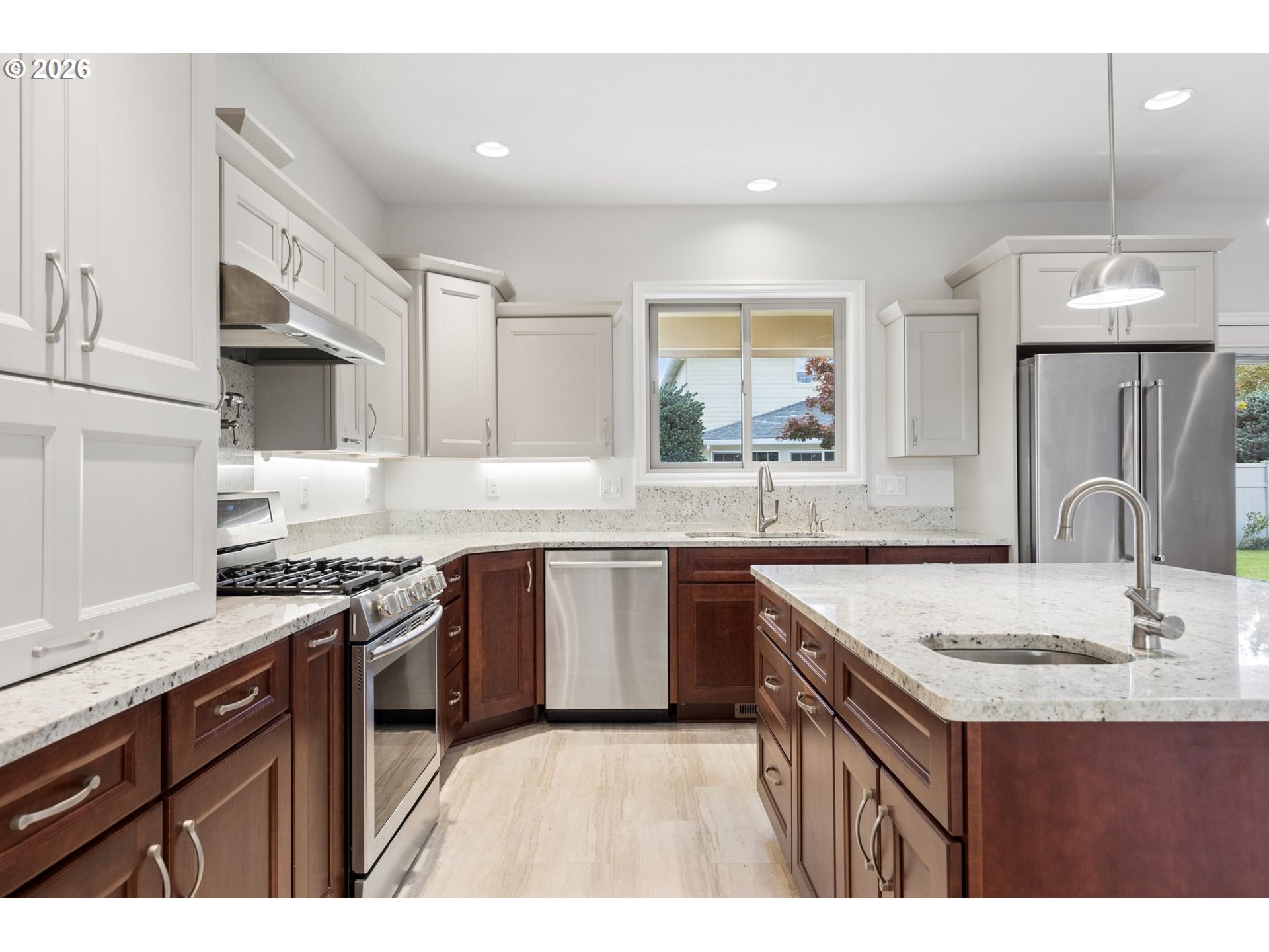 1277 Robert St Property Photo 18