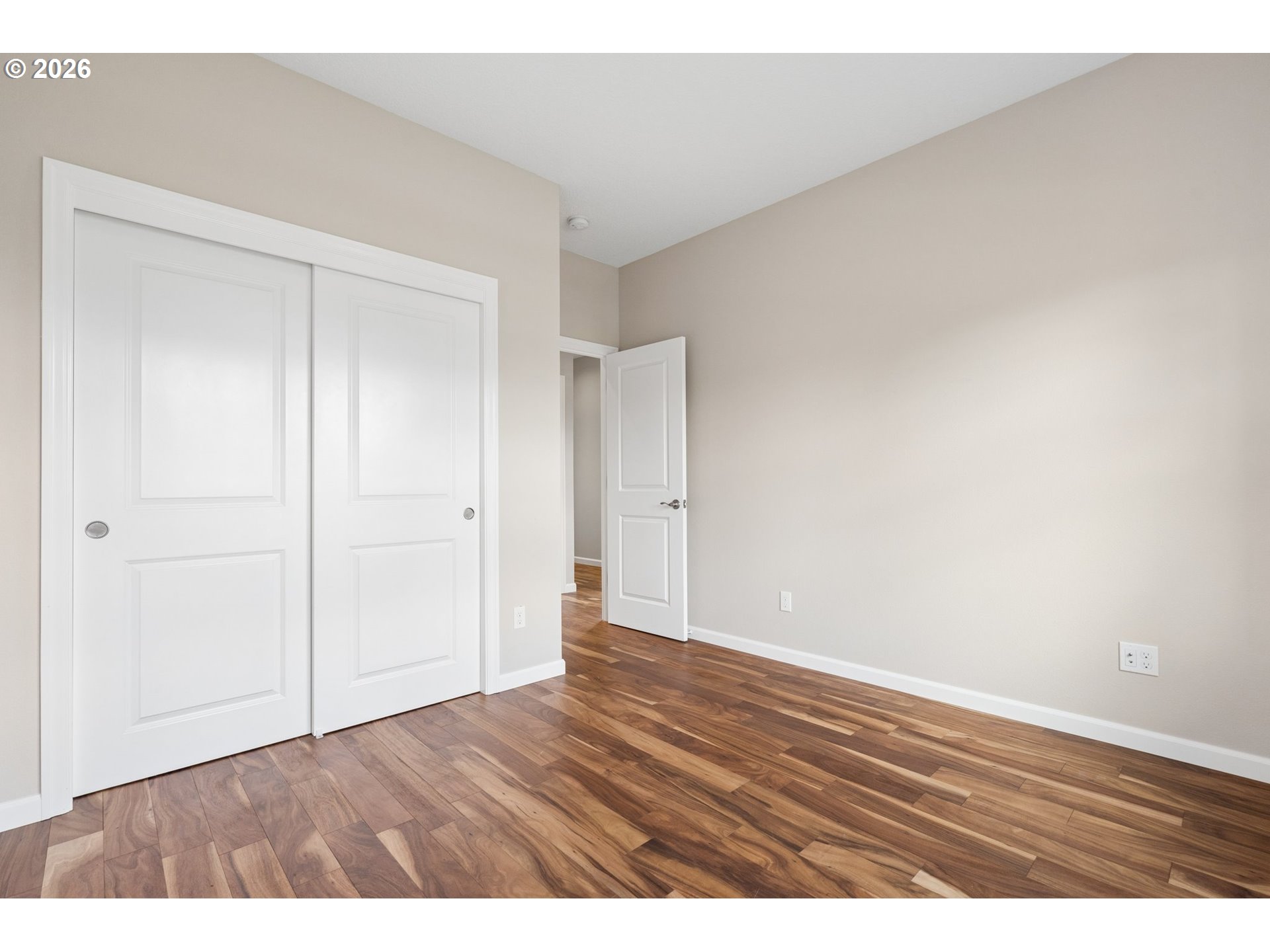 1277 Robert St Property Photo 32