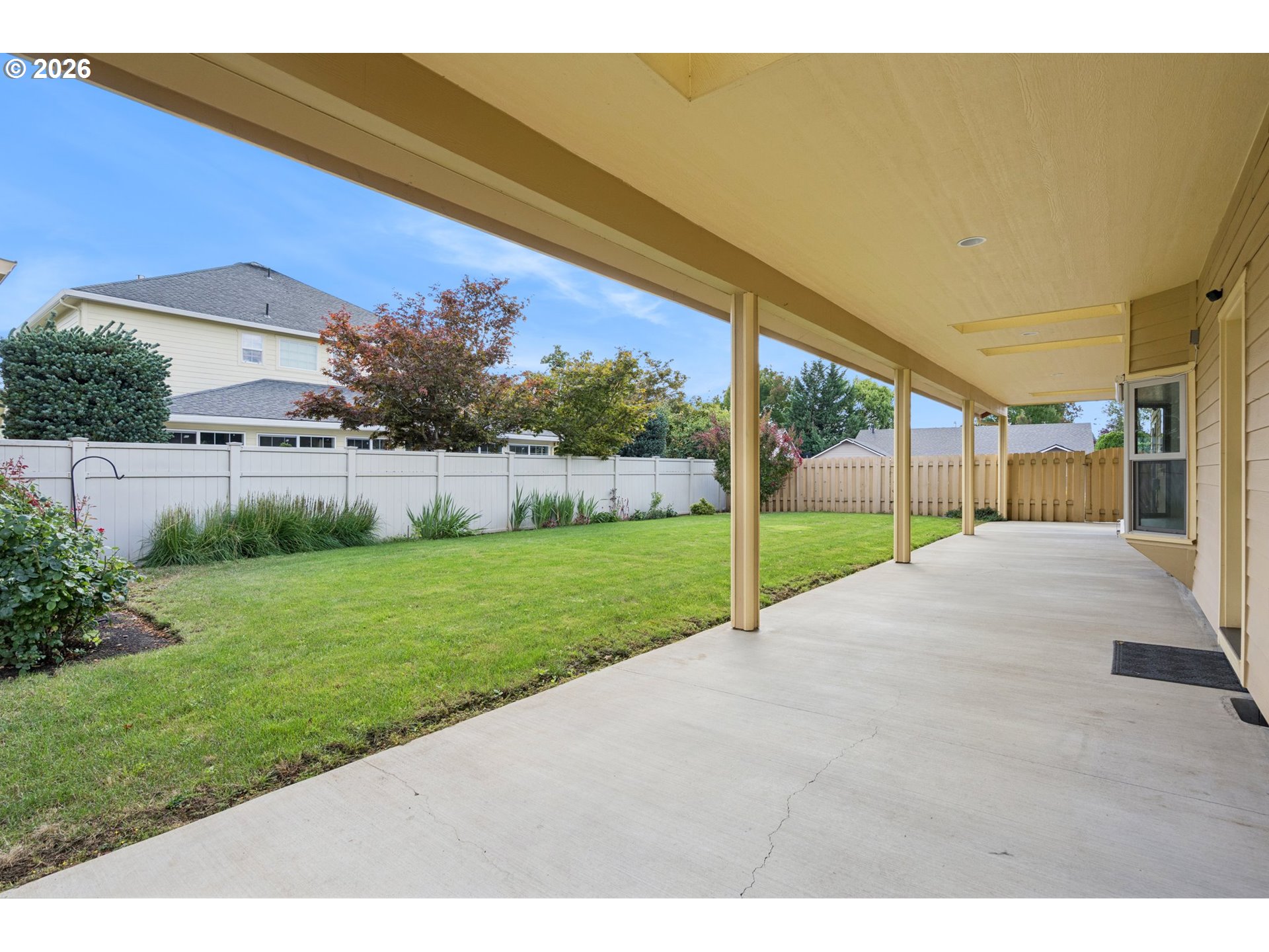 1277 Robert St Property Photo 37