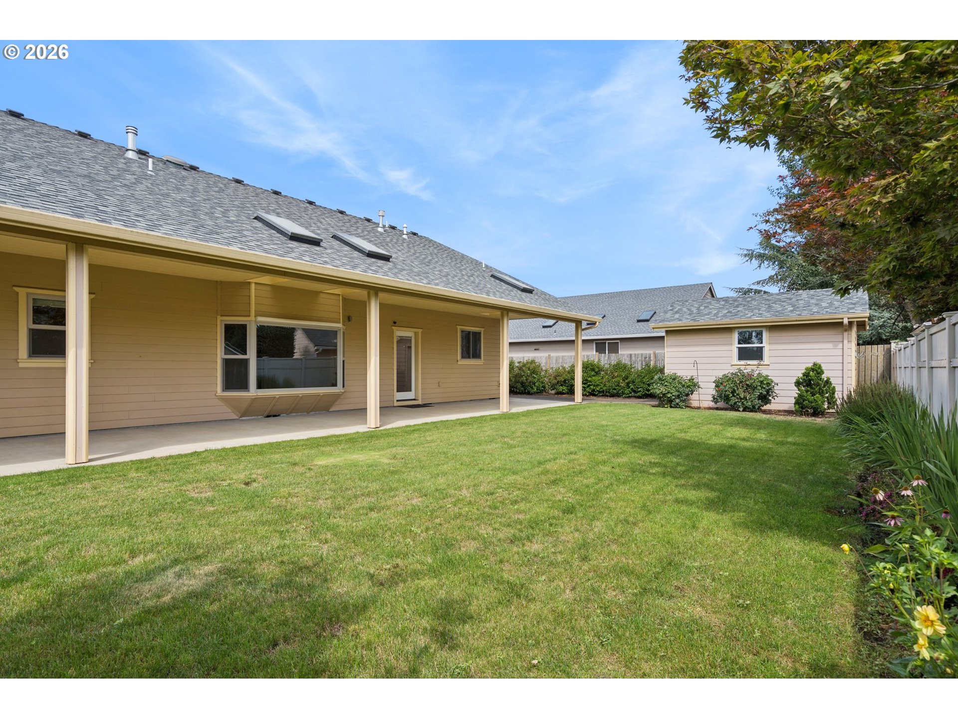 1277 Robert St Property Photo 41