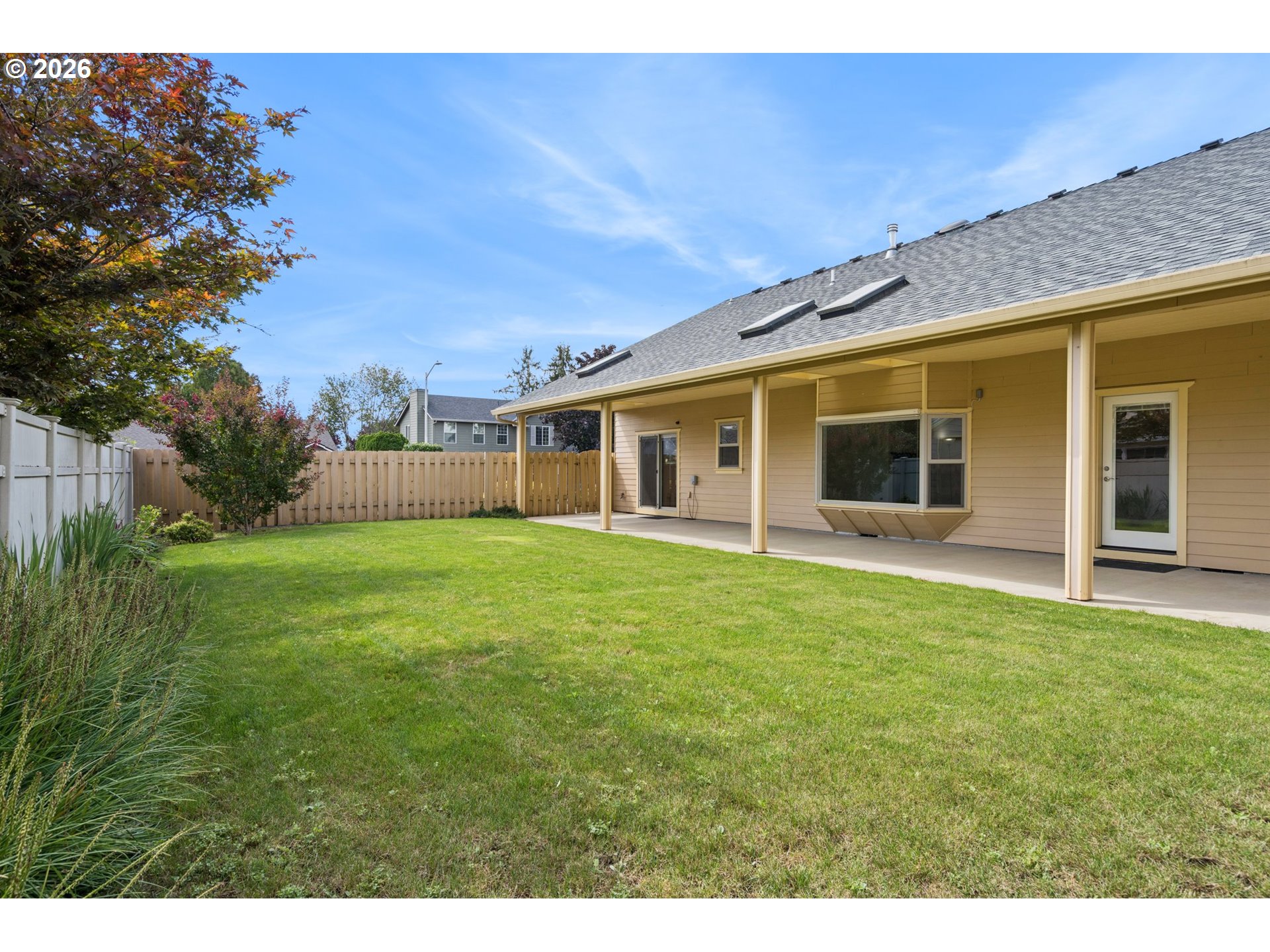 1277 Robert St Property Photo 42