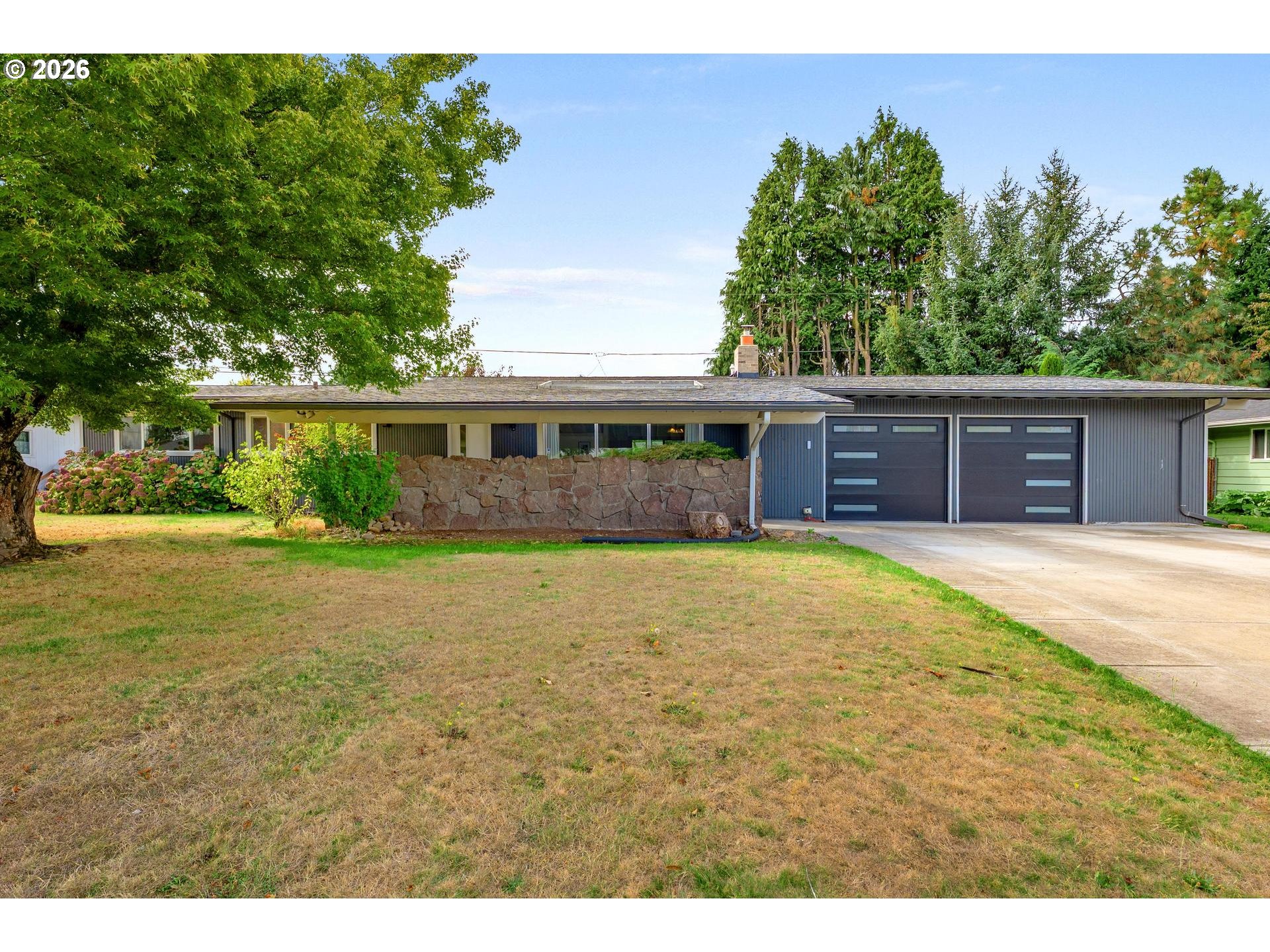 14130 Ne Russell St Property Photo 1