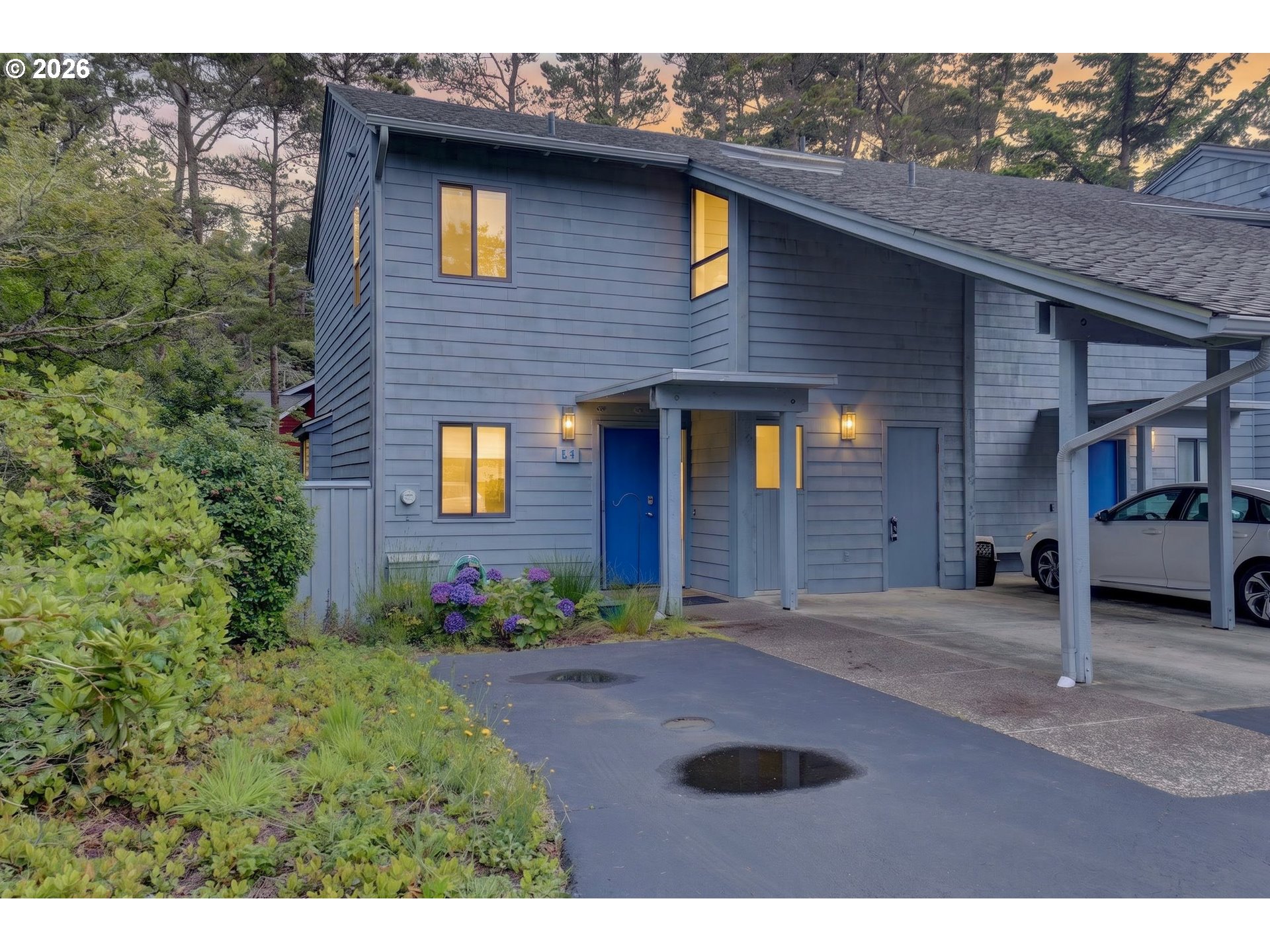 4175 N Highway 101 L1 Property Photo 1
