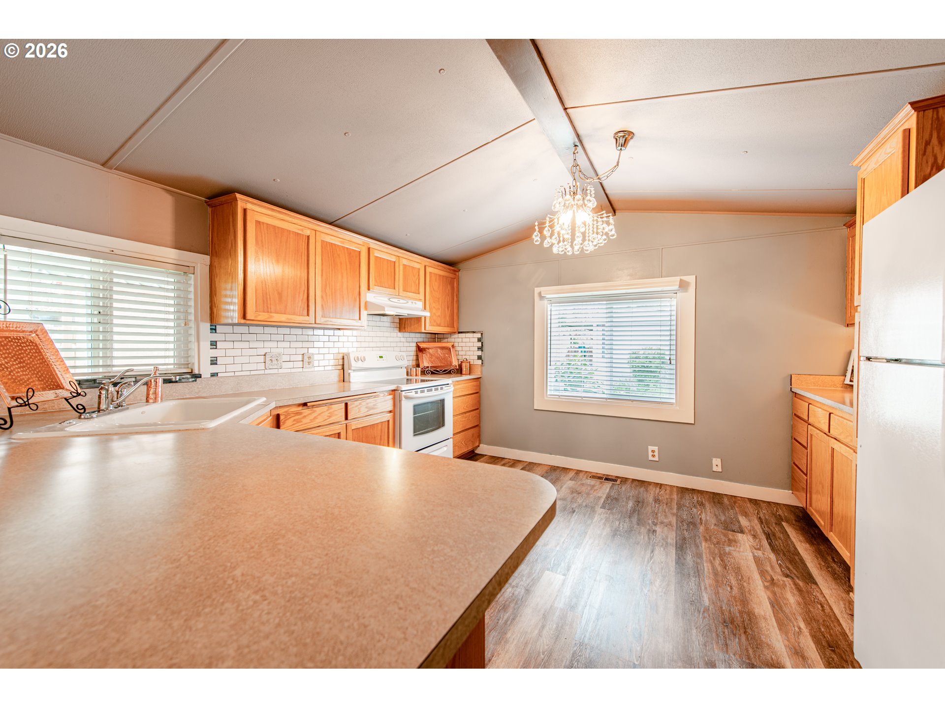 1475 Green Acres Rd 121 Property Photo 10