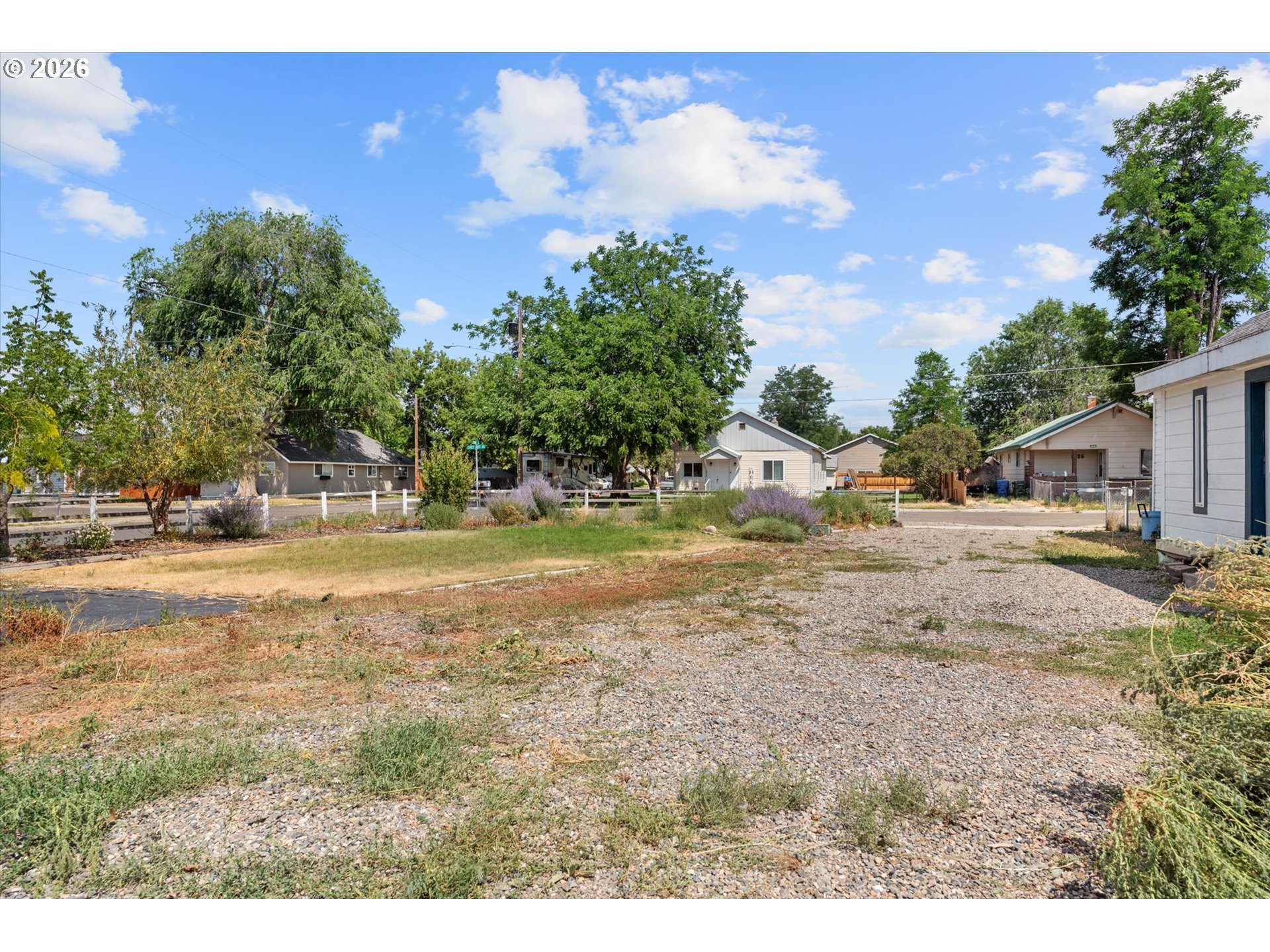 1829 Chestnut St Property Photo 5