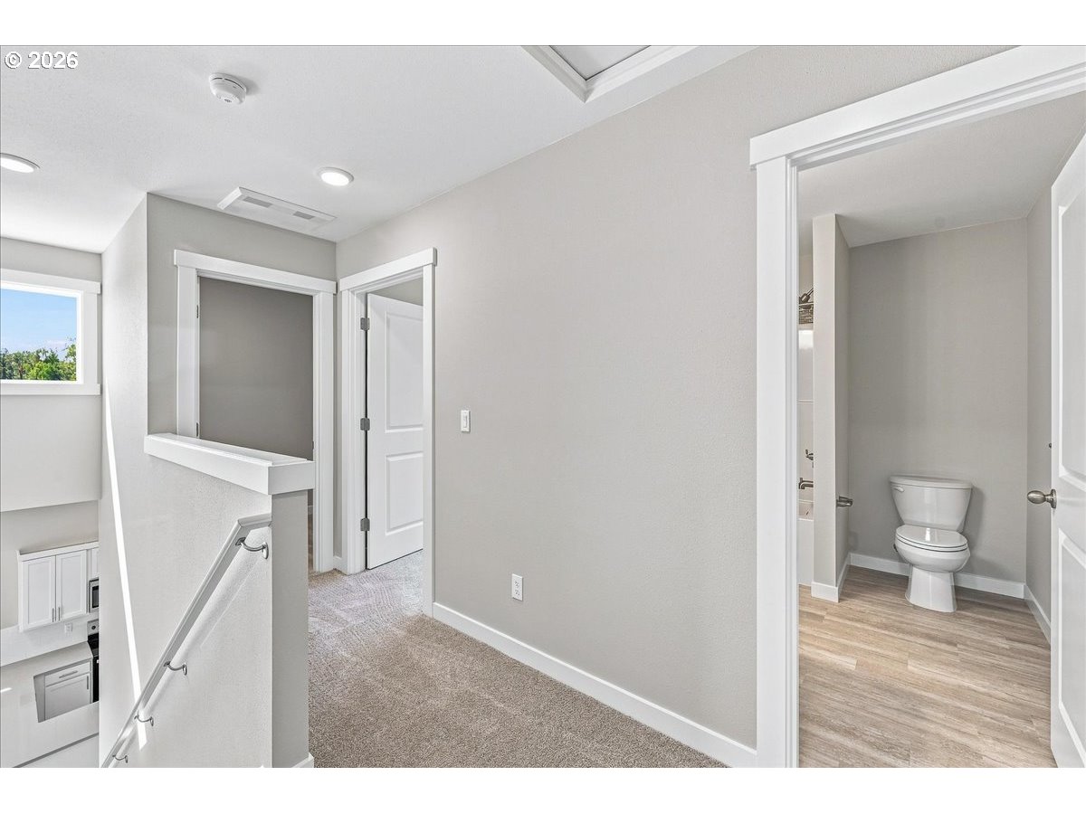 200 Black Hawk Ct Property Photo 33