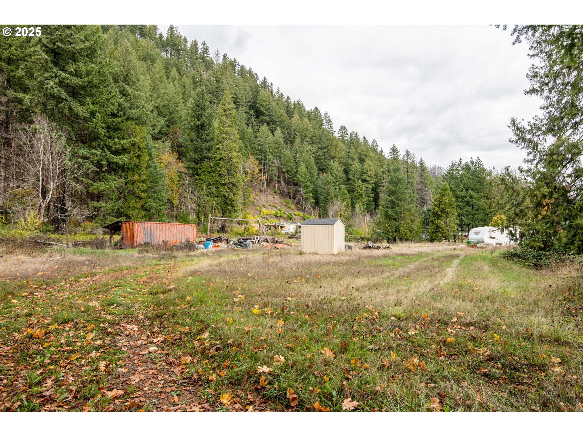 49687 Mckenzie Hwy Property Photo 7