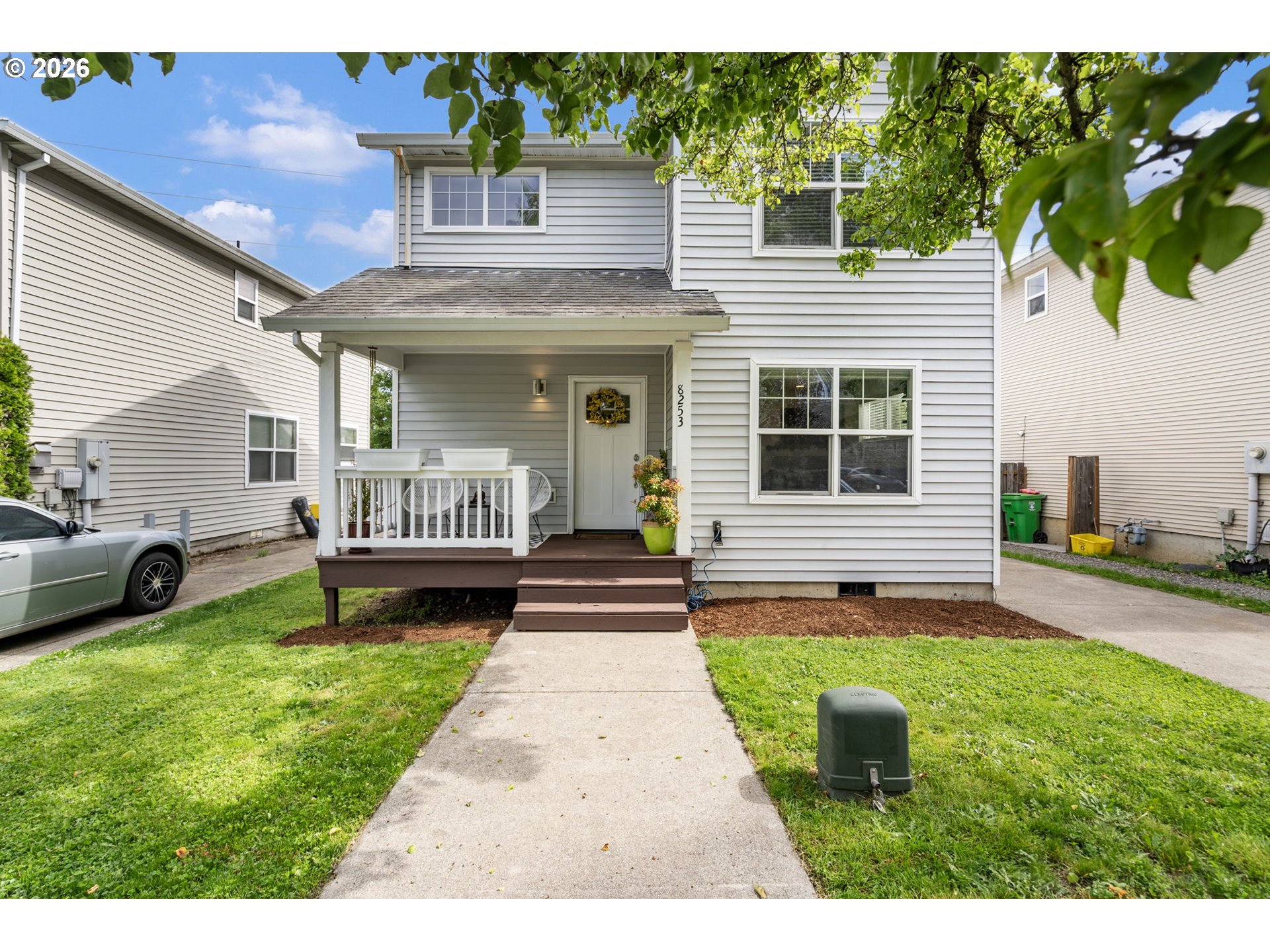8253 N Bliss St Property Photo 1