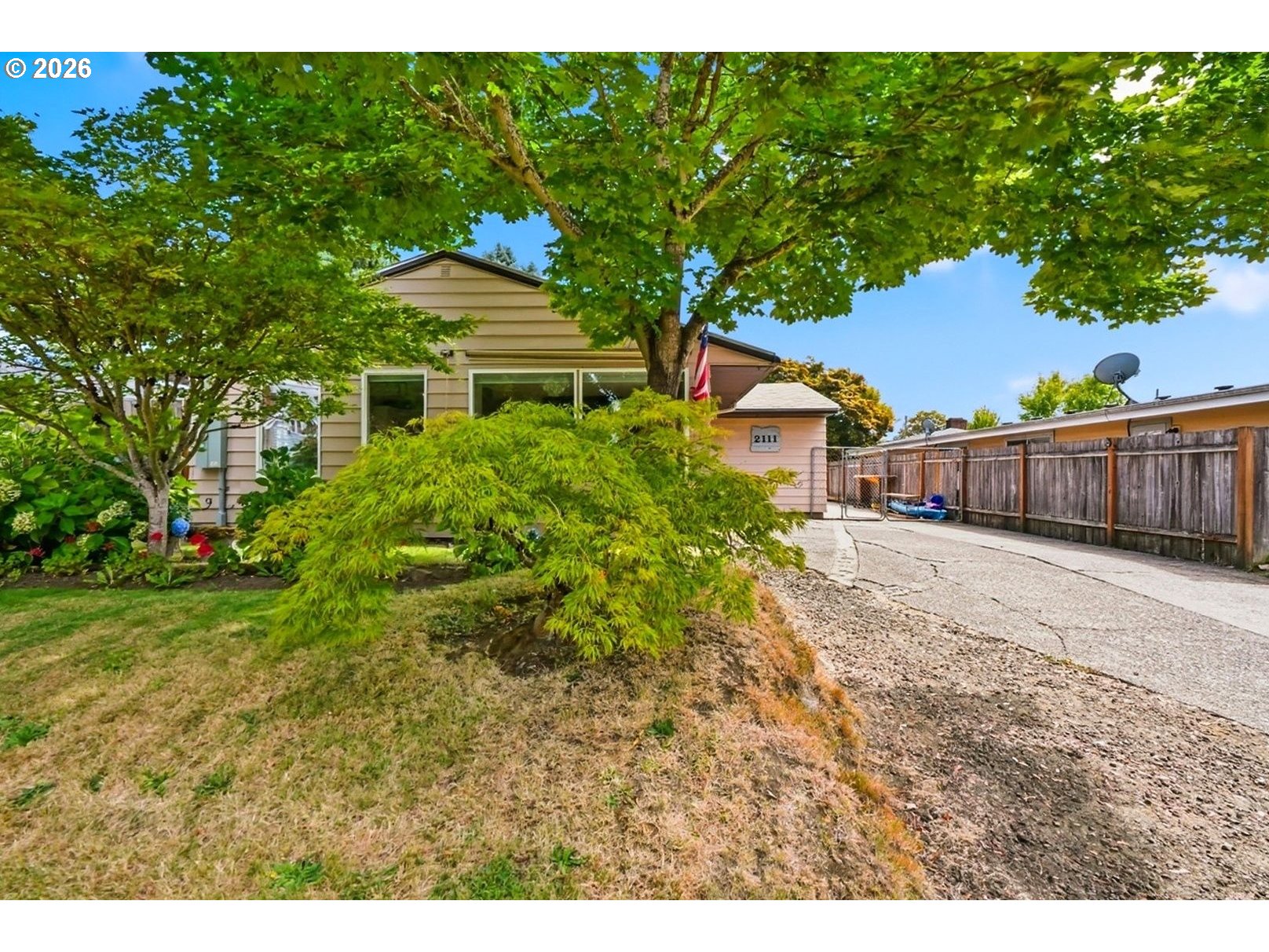 2111 C St Property Photo 2