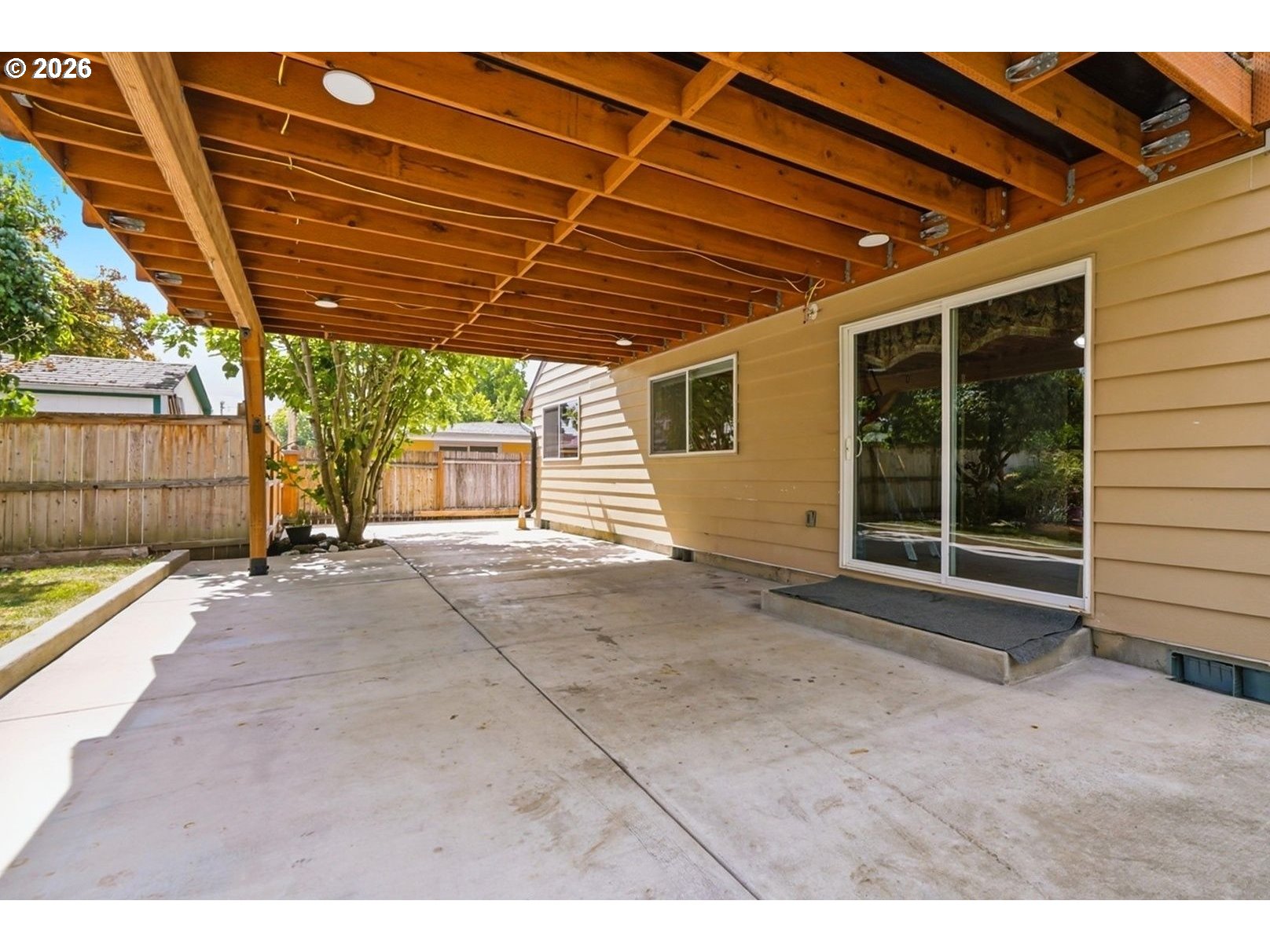 2111 C St Property Photo 29