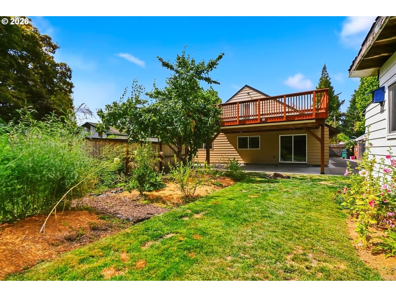 2111 C St Property Photo 32