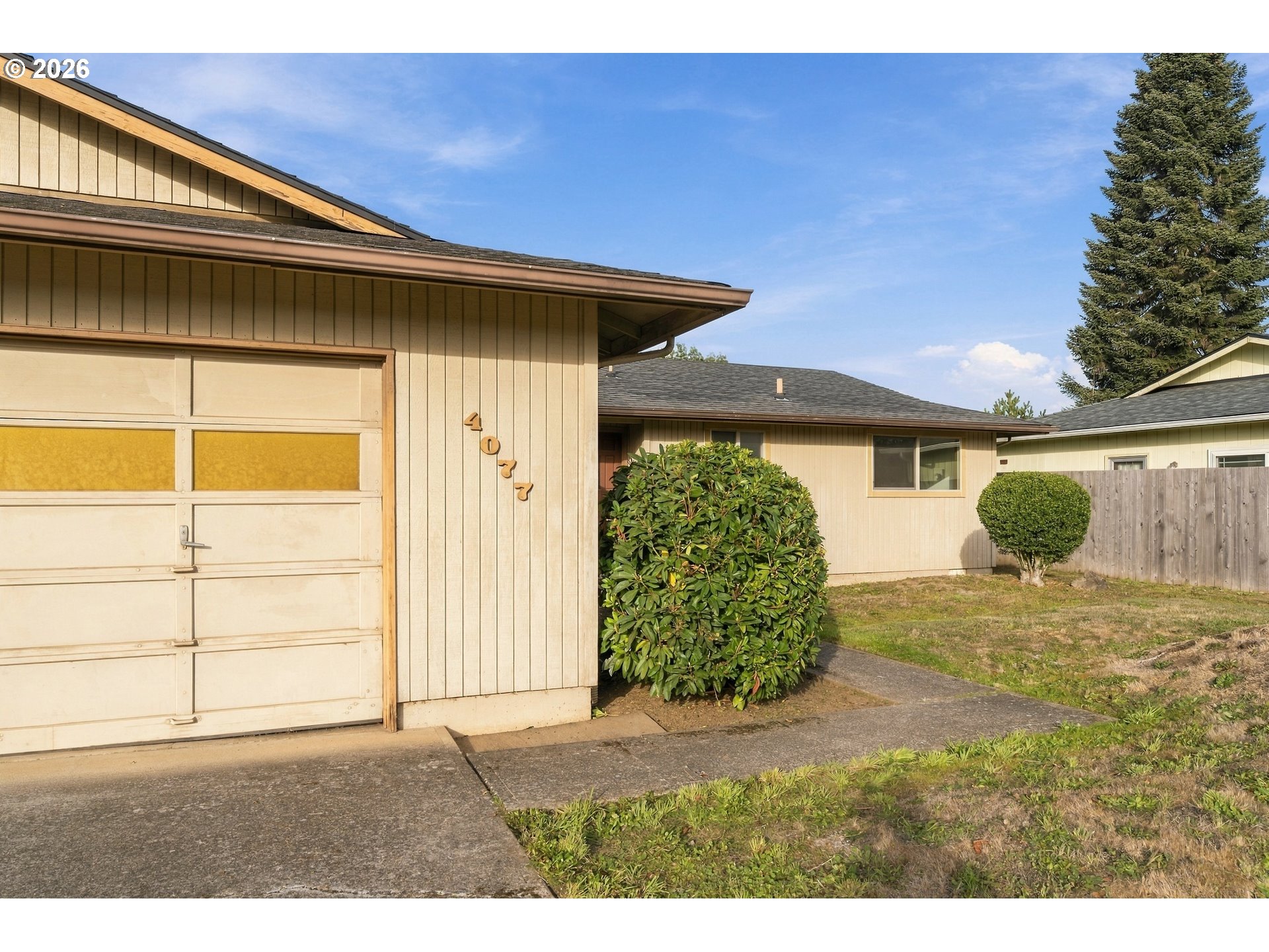 4077 Penticton Cir Ne Property Photo 3