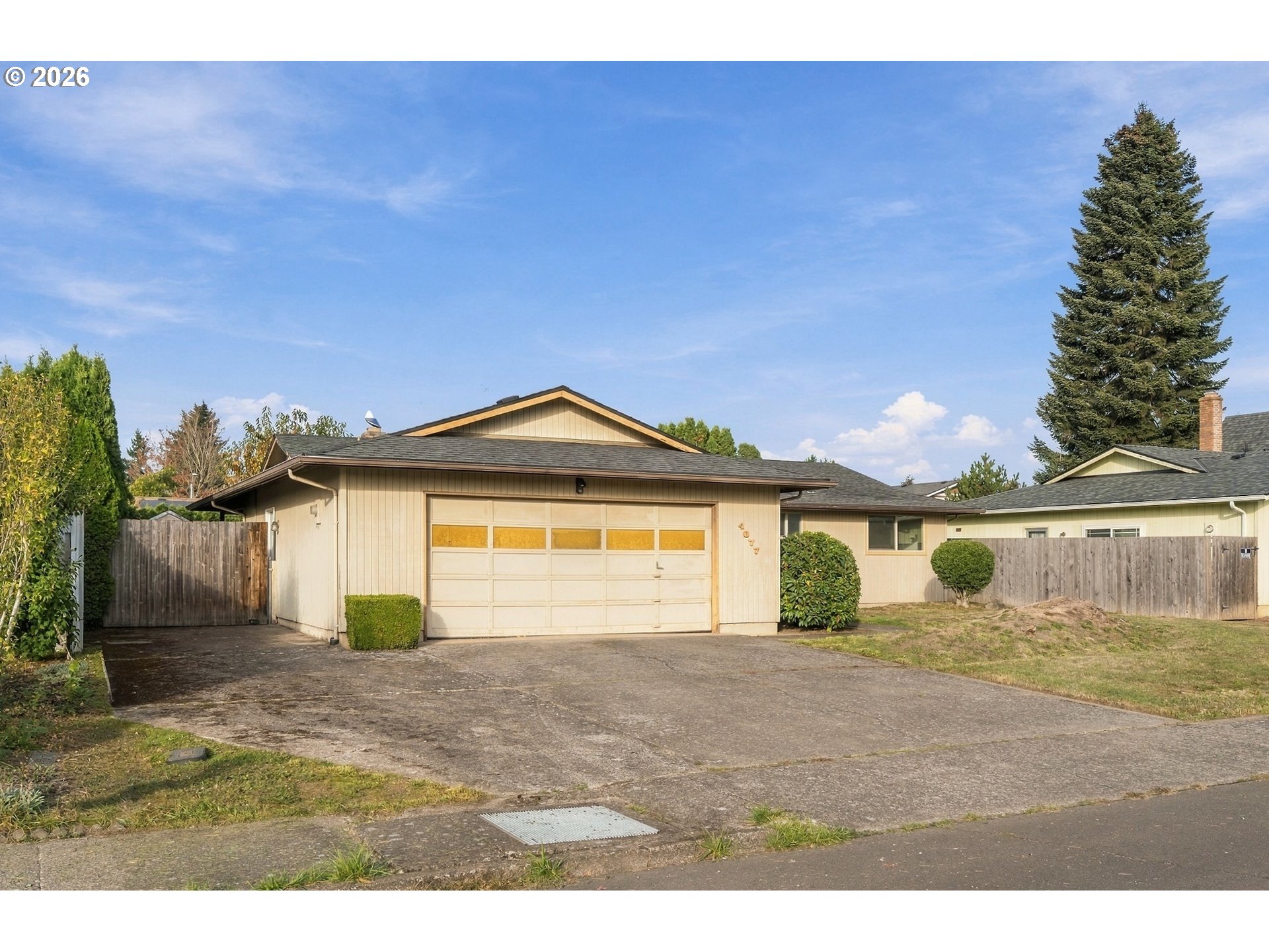 4077 Penticton Cir Ne Property Photo 5