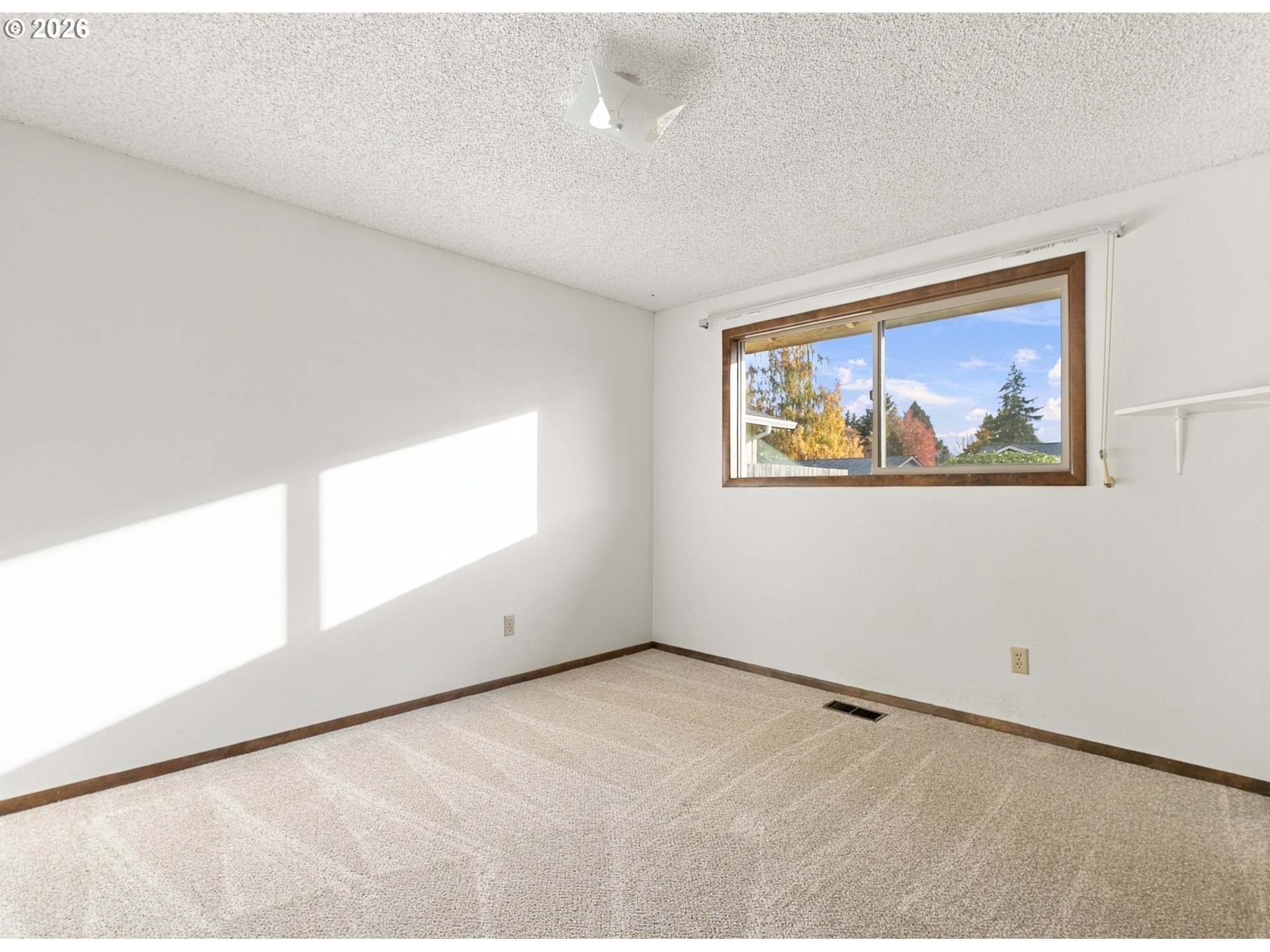 4077 Penticton Cir Ne Property Photo 19