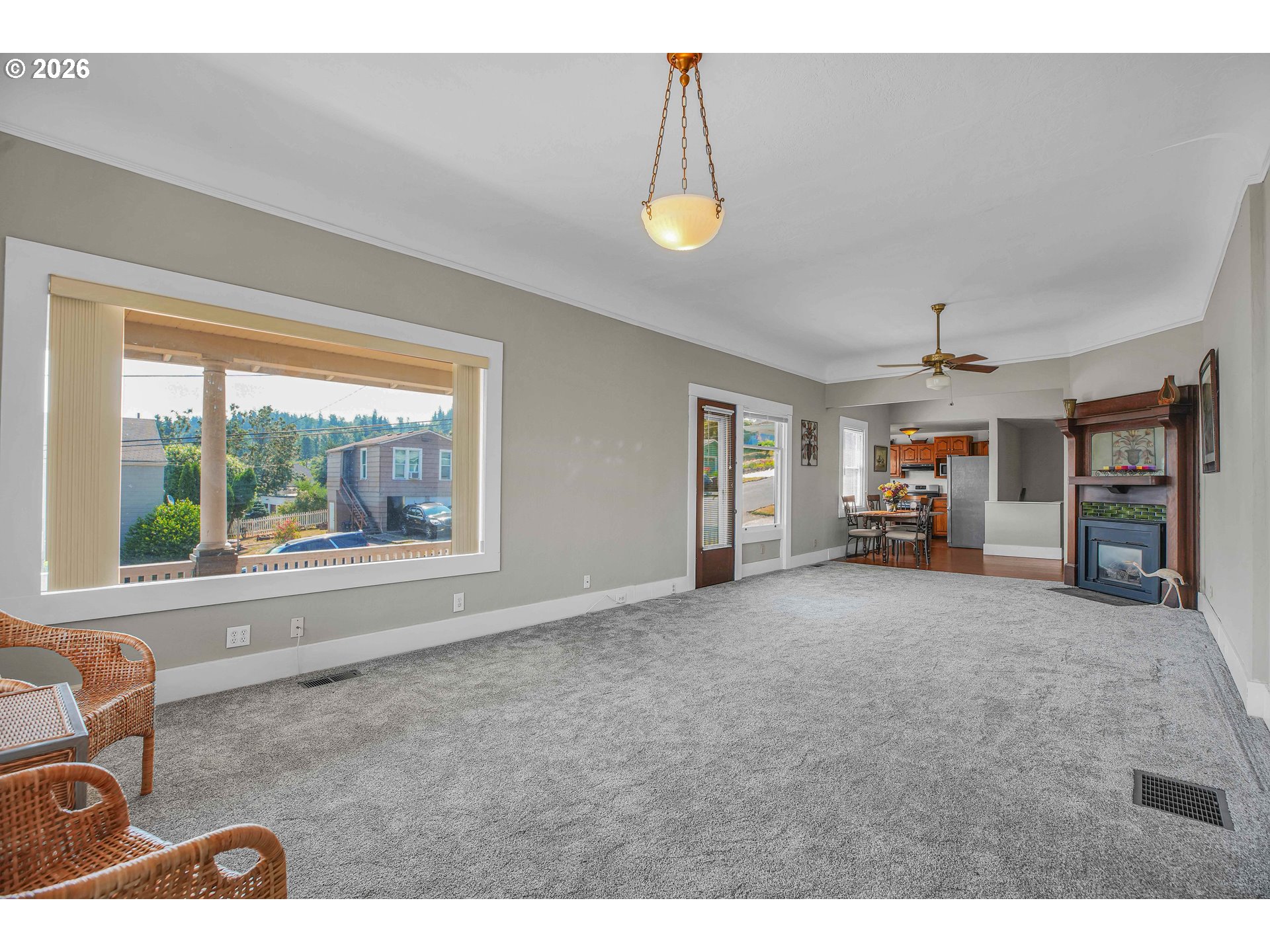 406 W C St Property Photo 6
