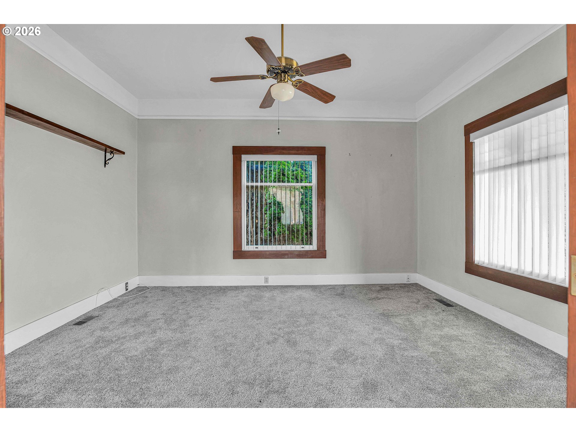 406 W C St Property Photo 9