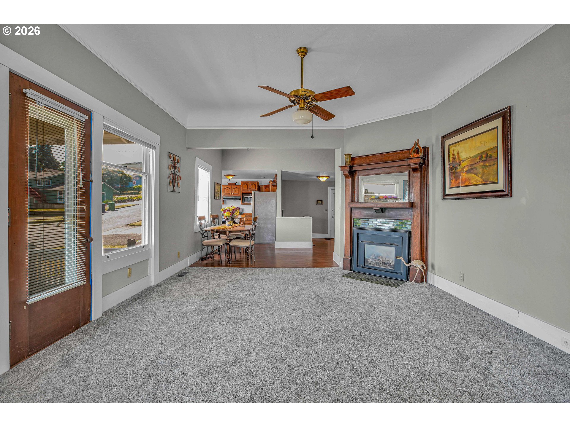 406 W C St Property Photo 15