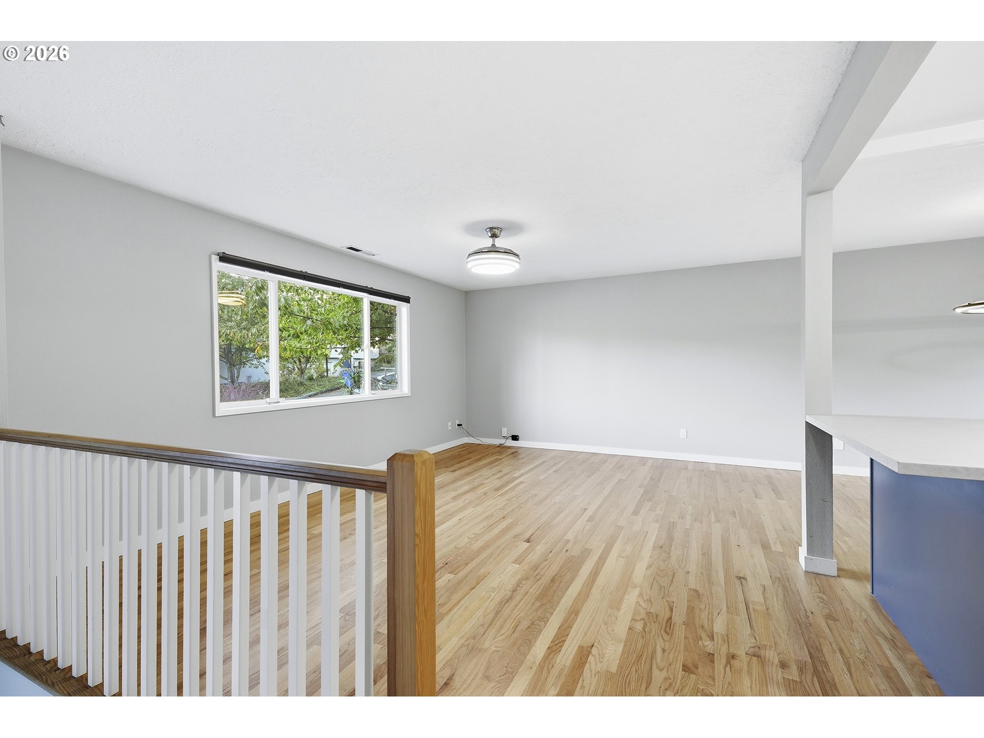 1330 Sw Hume St Property Photo 3