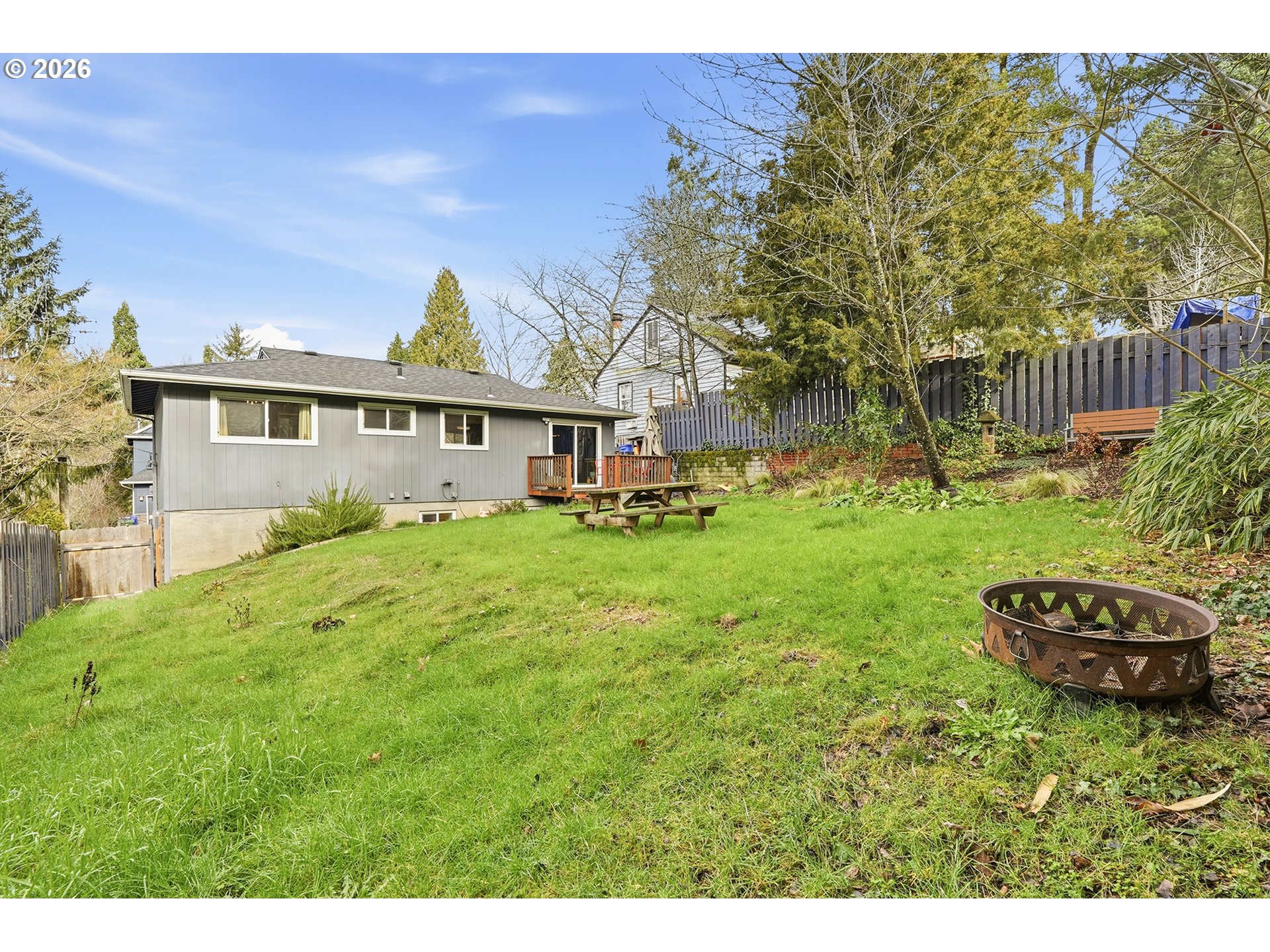 1330 Sw Hume St Property Photo 35