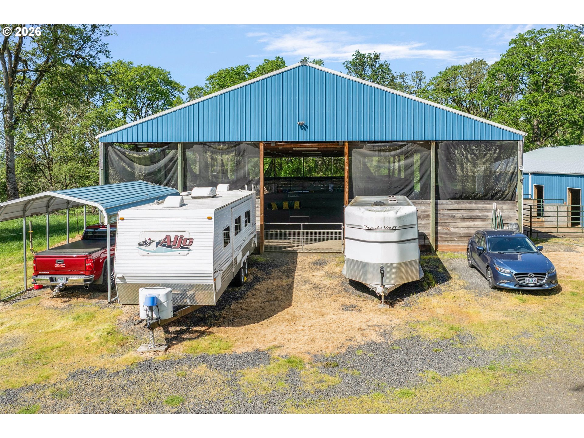 24200 Ne Spring Hill Rd Property Photo 14