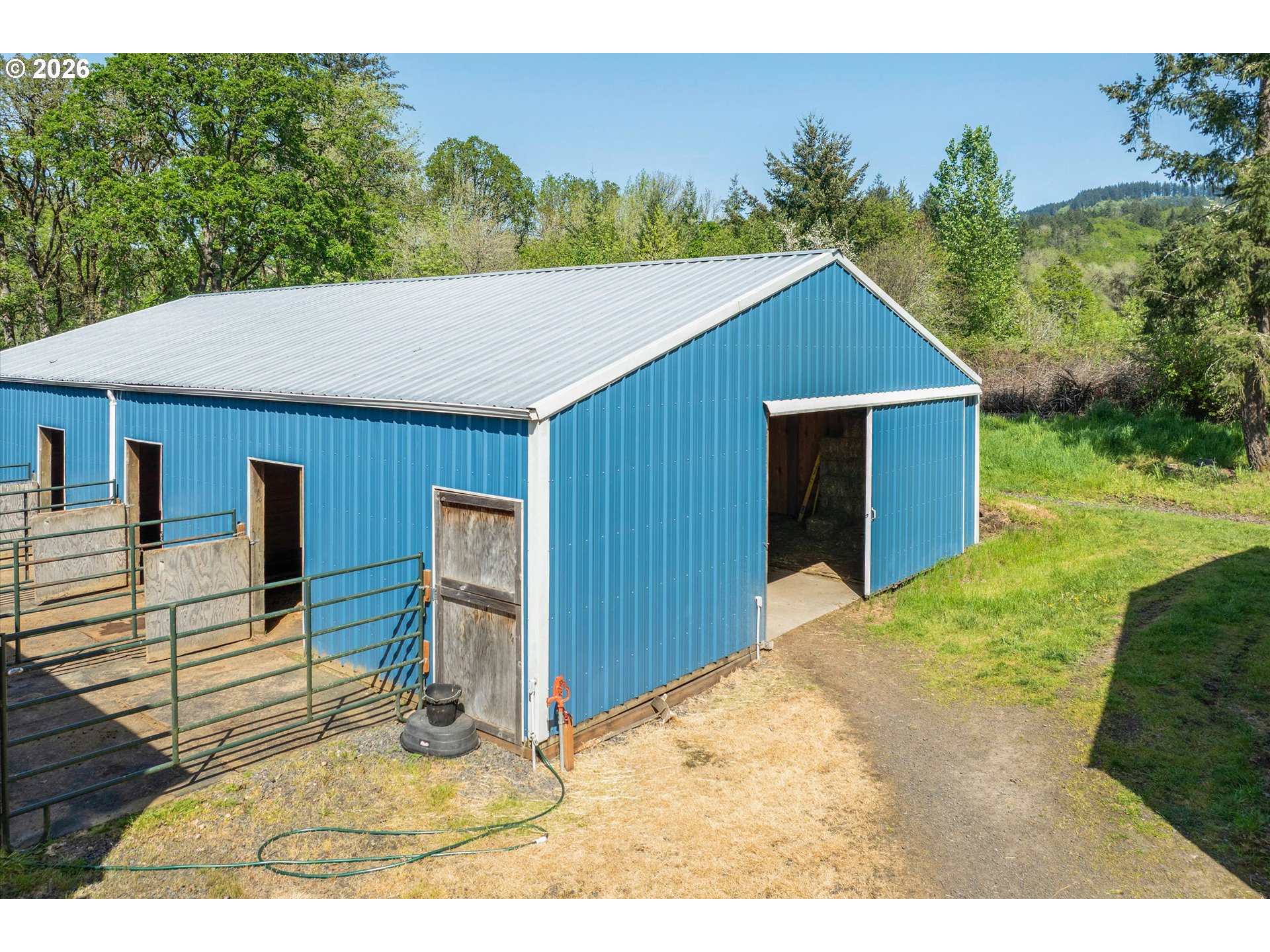24200 Ne Spring Hill Rd Property Photo 16