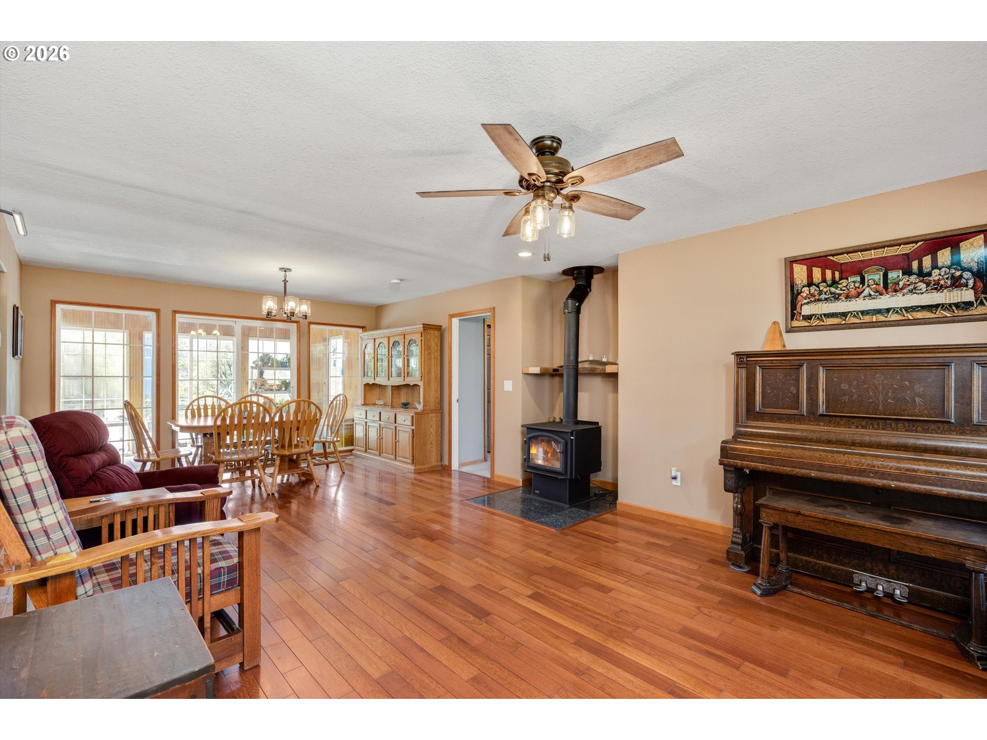 24200 Ne Spring Hill Rd Property Photo 26
