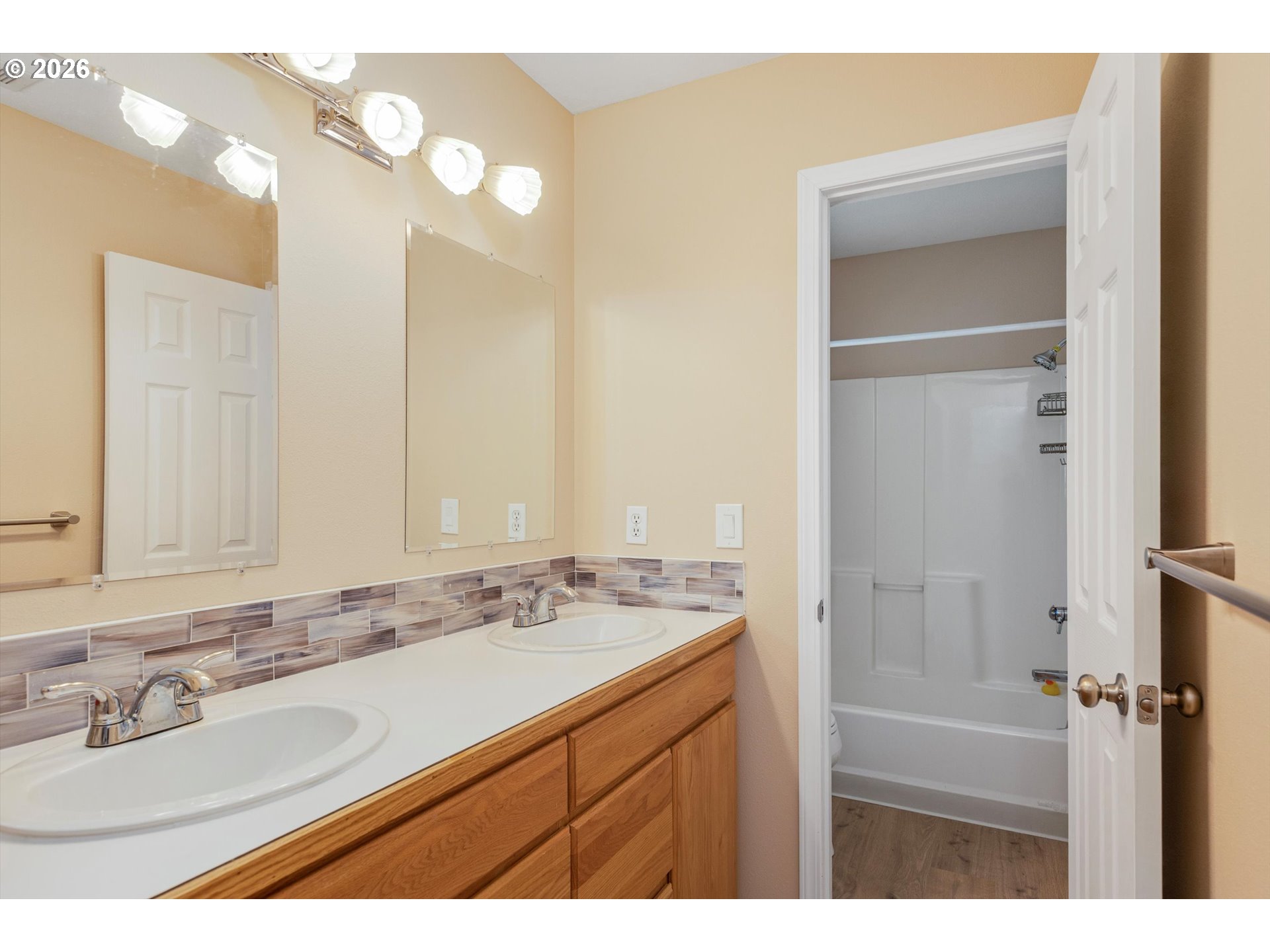 24200 Ne Spring Hill Rd Property Photo 35