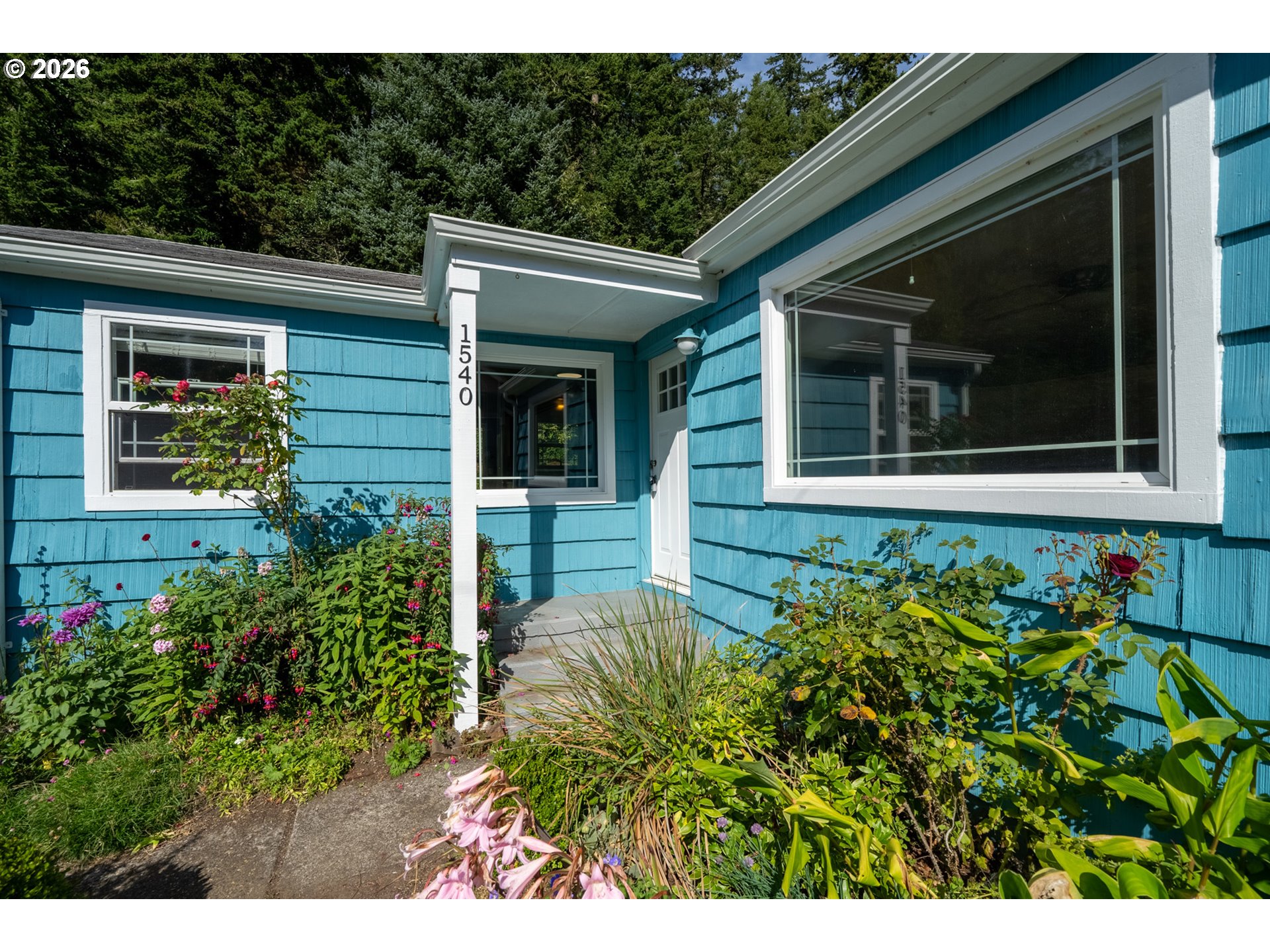 1540 Vista View Dr W Property Photo 6