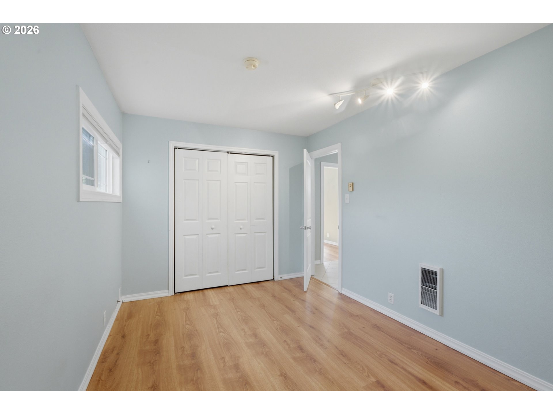 1540 Vista View Dr W Property Photo 16