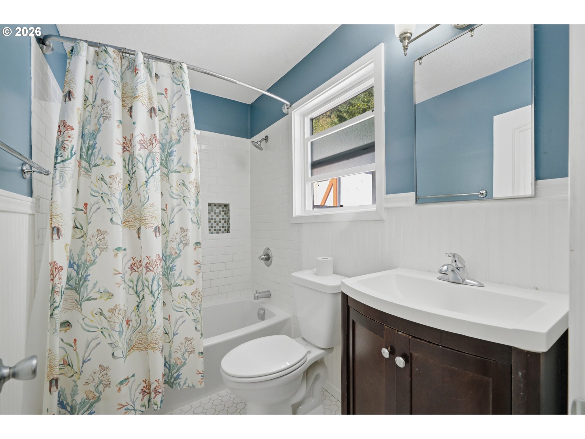 1540 Vista View Dr W Property Photo 20