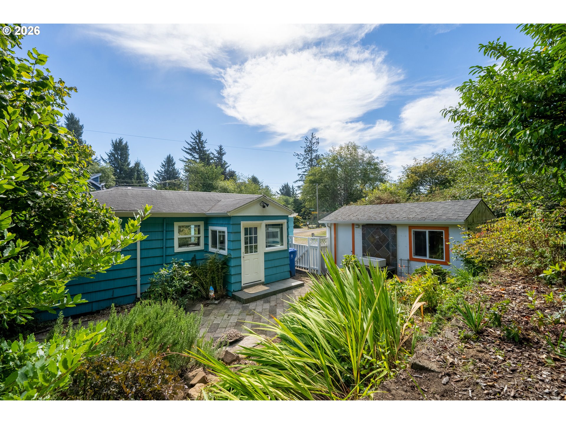 1540 Vista View Dr W Property Photo 23