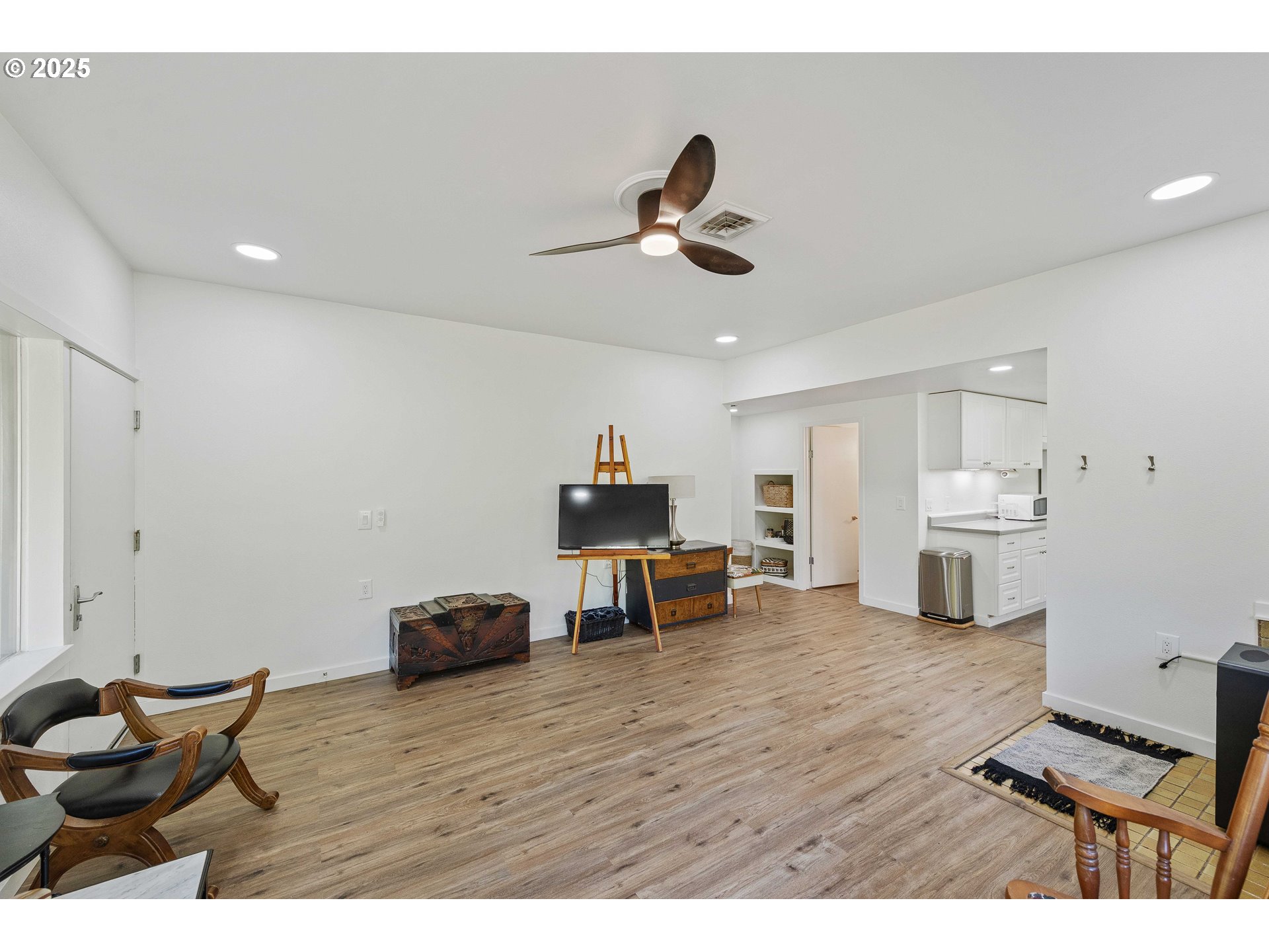 705 Ohio Ave Ne Property Photo 27