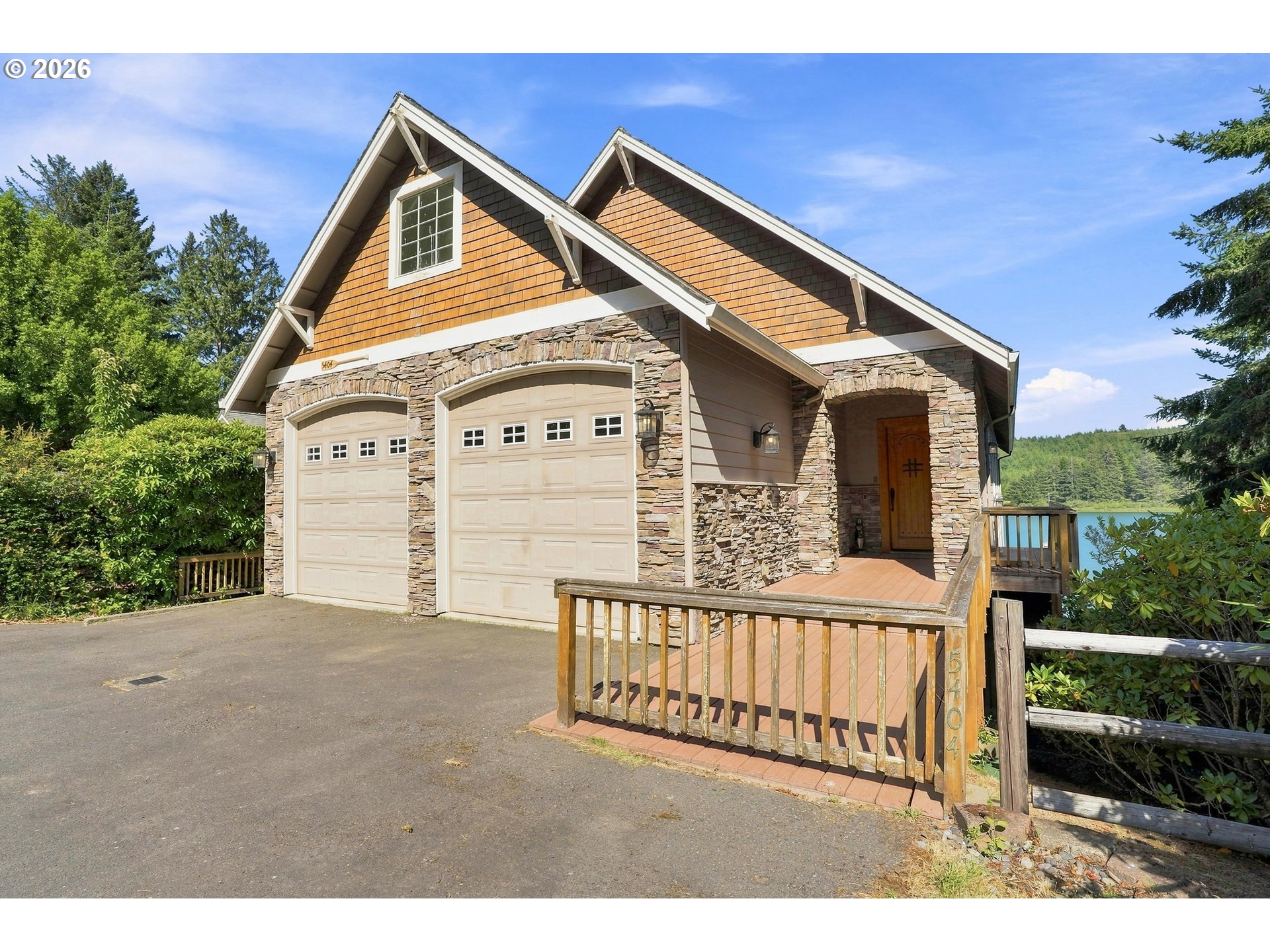 5404 BUCKSKIN BOB RD Property Photo 1