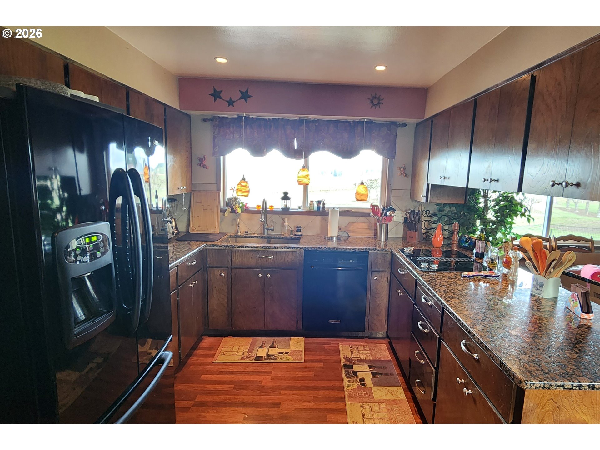 24730 Sw Tile Flat Rd Property Photo 4