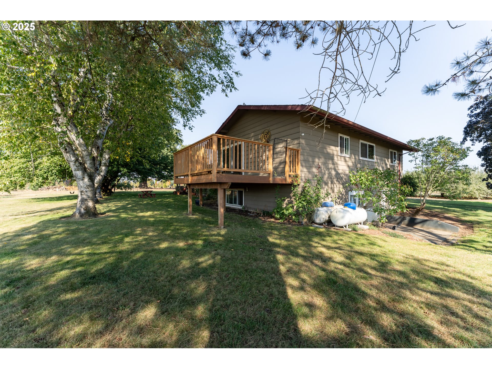 24730 Sw Tile Flat Rd Property Photo 12