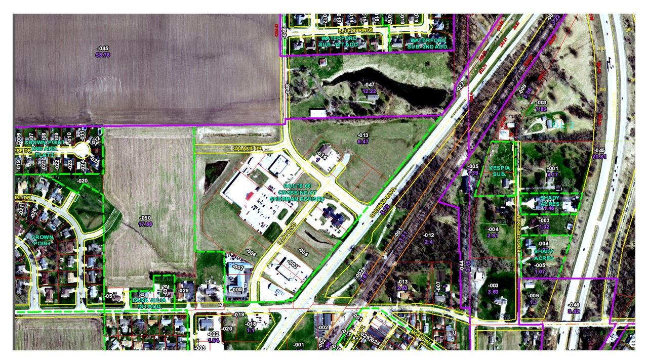 105 Illini Road Property Photo 1